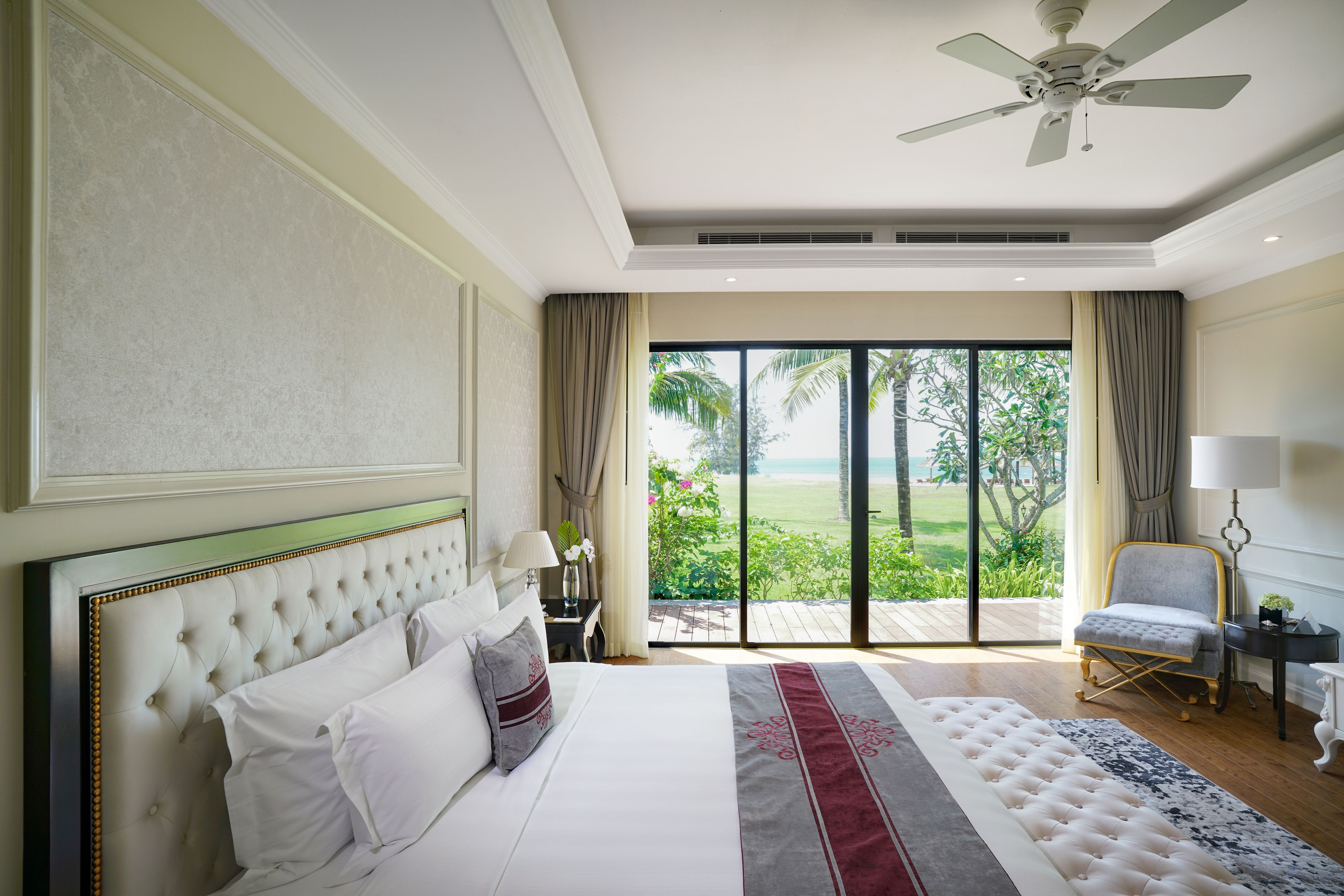 4-BEDROOM VILLA OCEAN VIEW 
