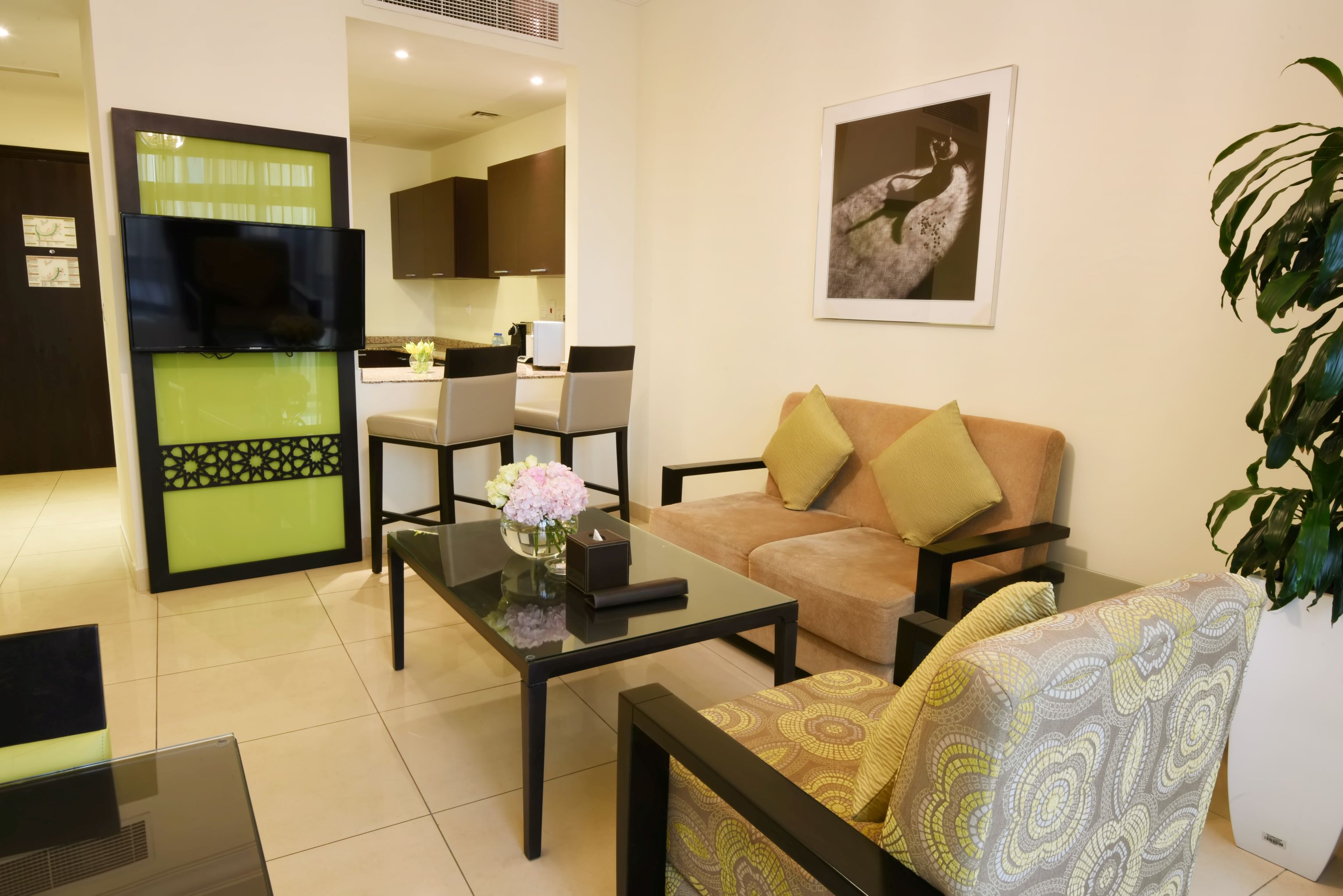 One Bedroom Suite 