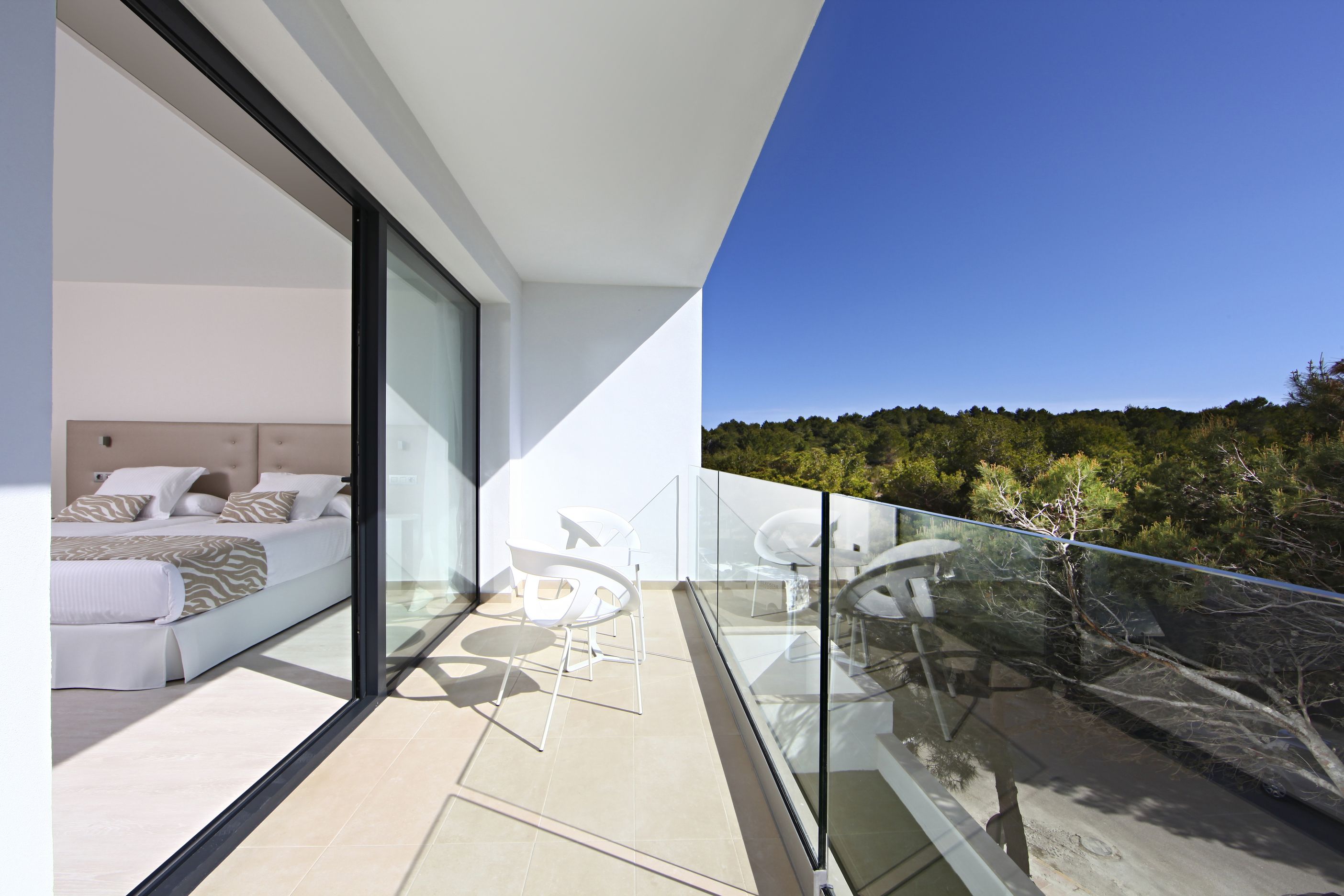 DOUBLE ROOM GARDEN VIEW