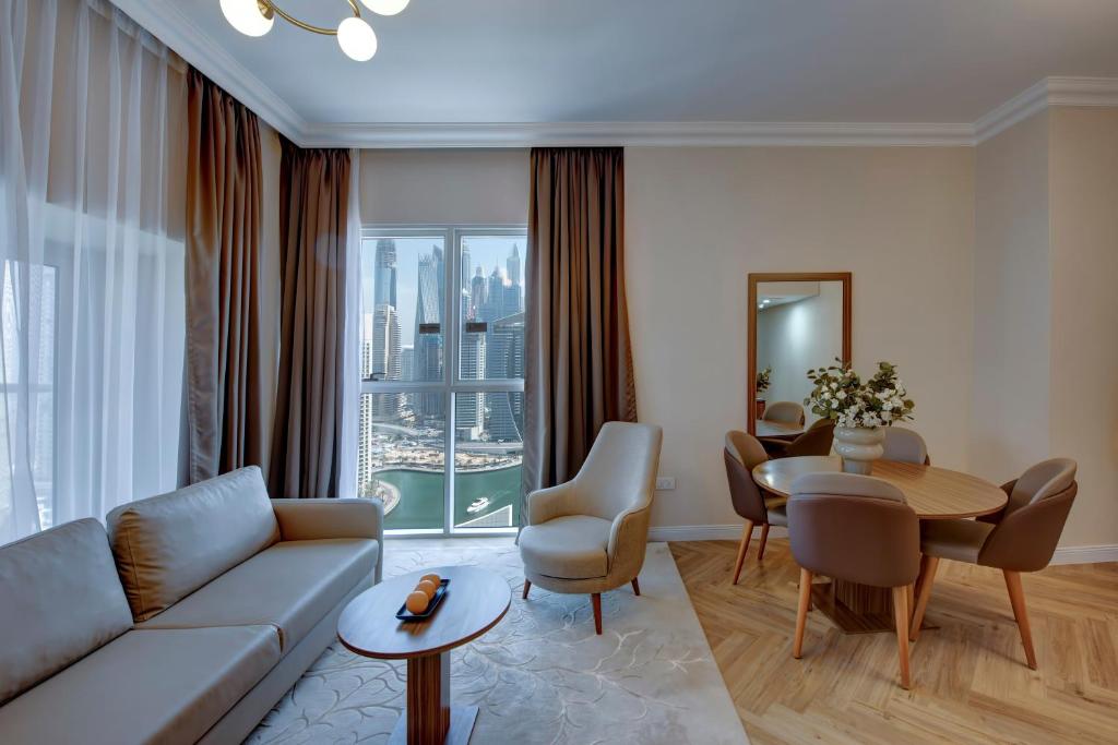 Premium 2 Bedroom Marina View & Balcony