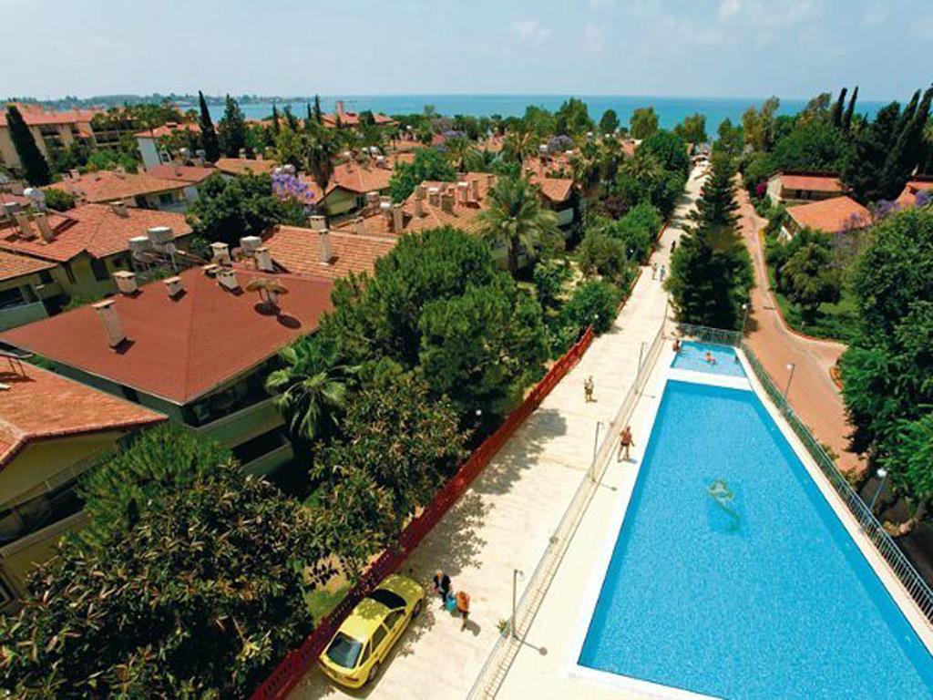 Piscina deschisă