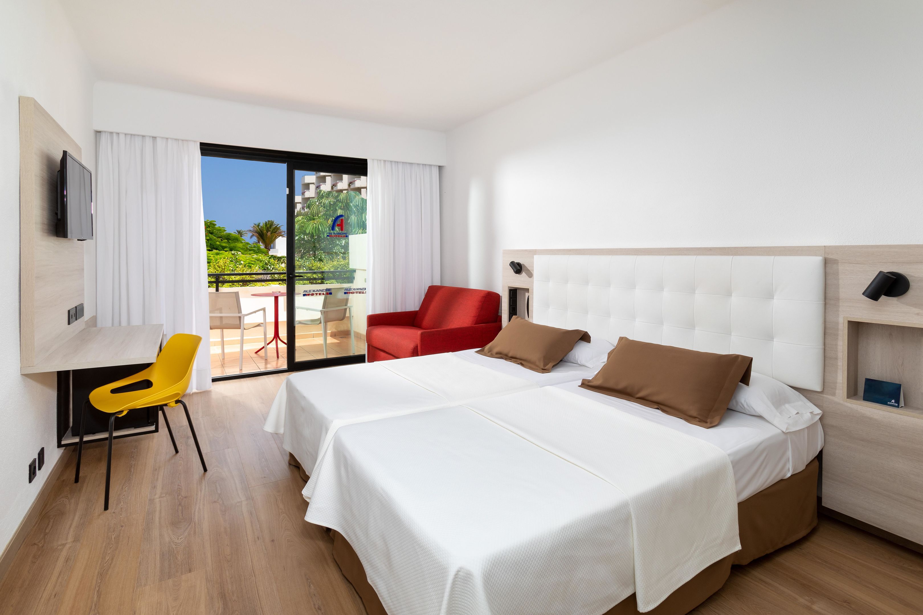 STANDARD ROOM