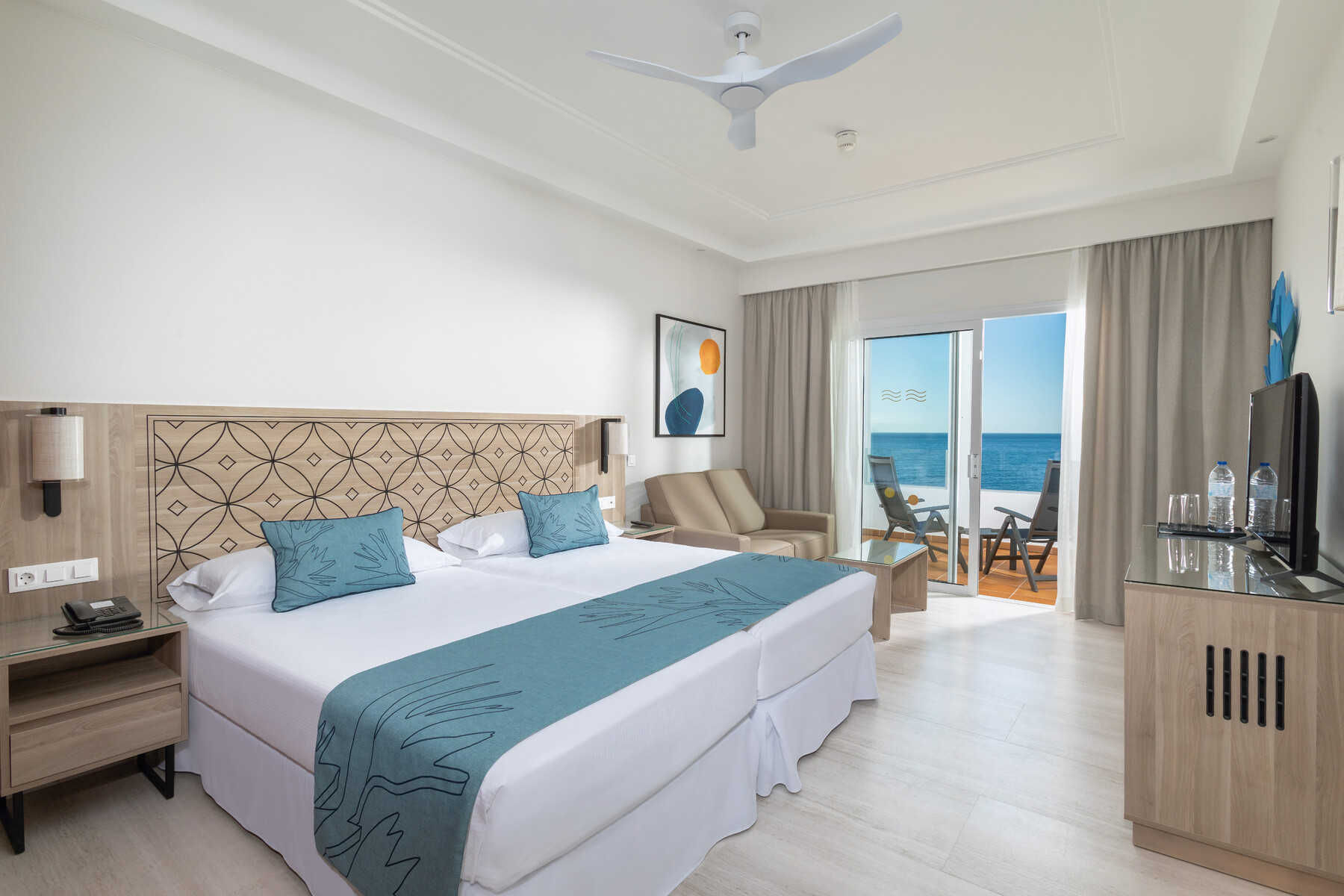DOUBLE ROOM SEA VIEW (BALCONY OR TERRACE)