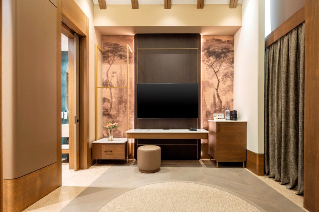Lagoon Suite