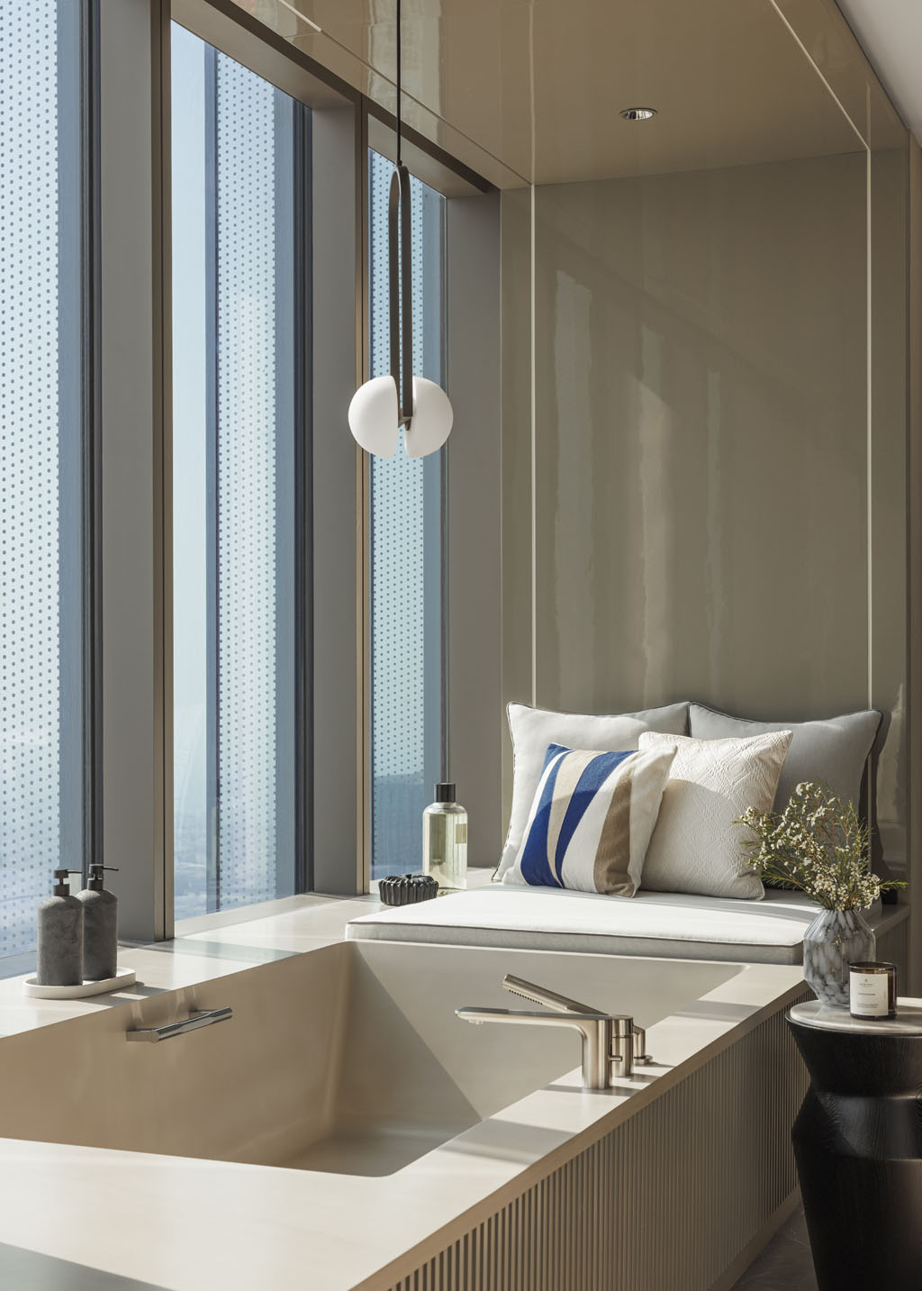 Za'abeel Suite