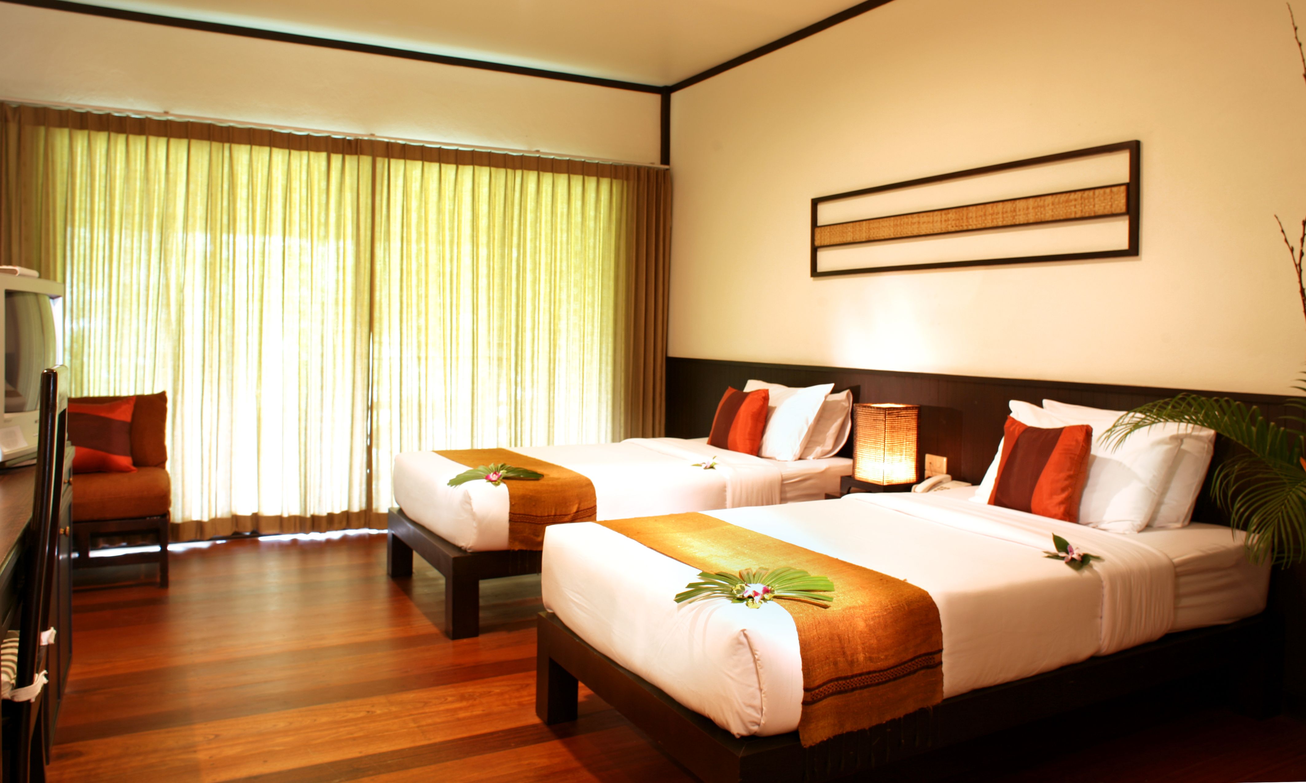 SUPERIOR ROOM