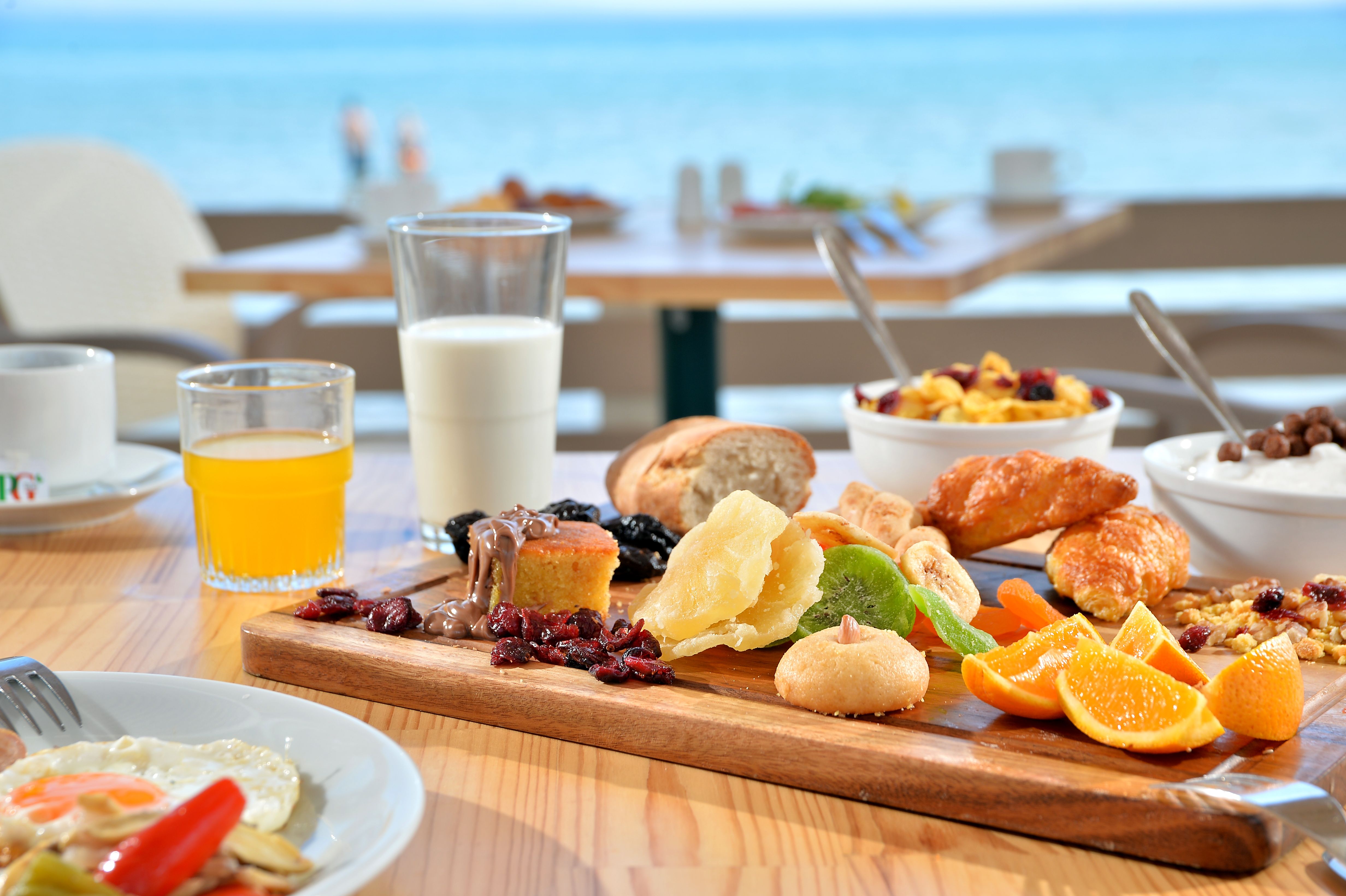 ALYKANAS RESTAURANT