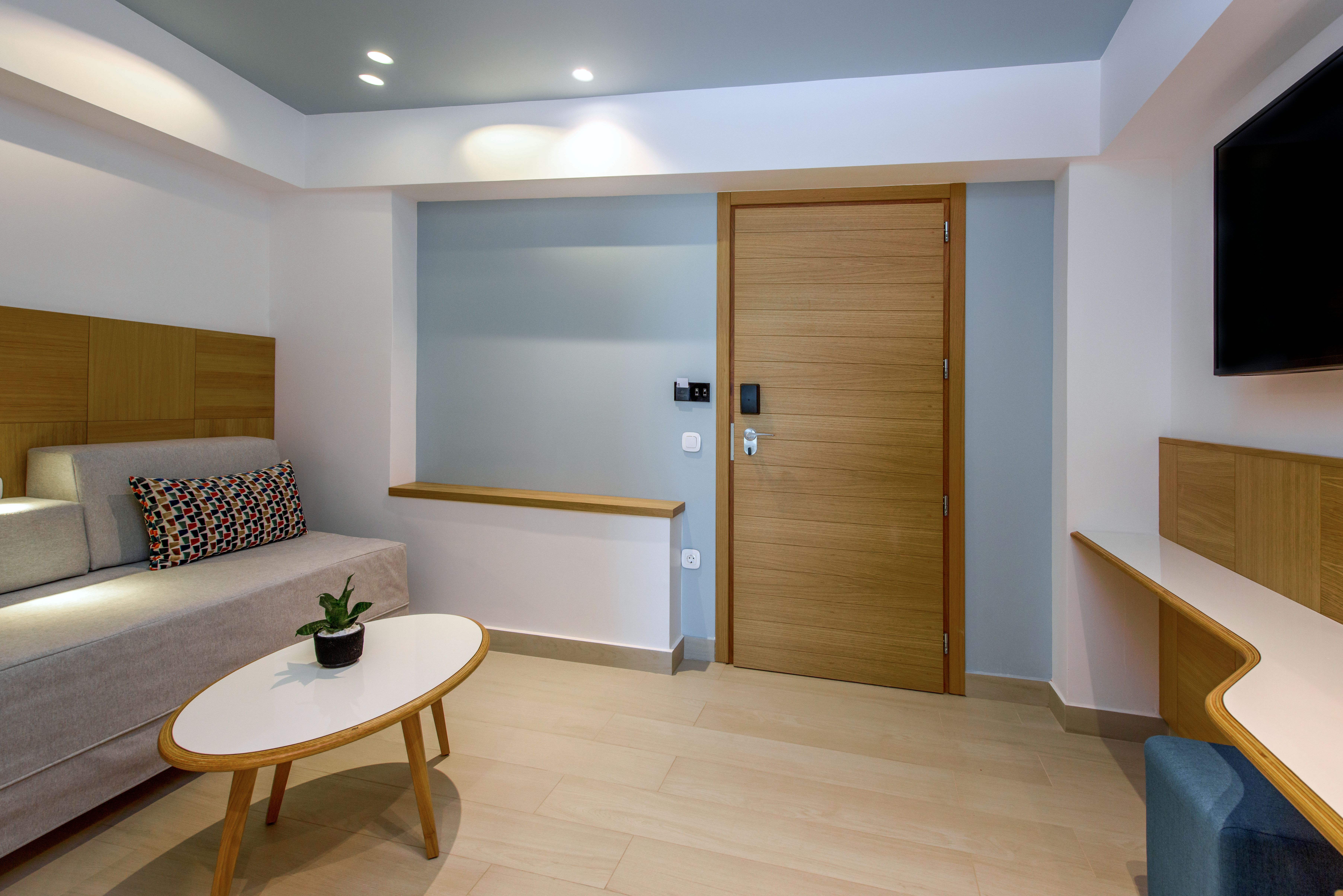 Superior Exclusive Room with Individual Pool, Pool or Sea View 