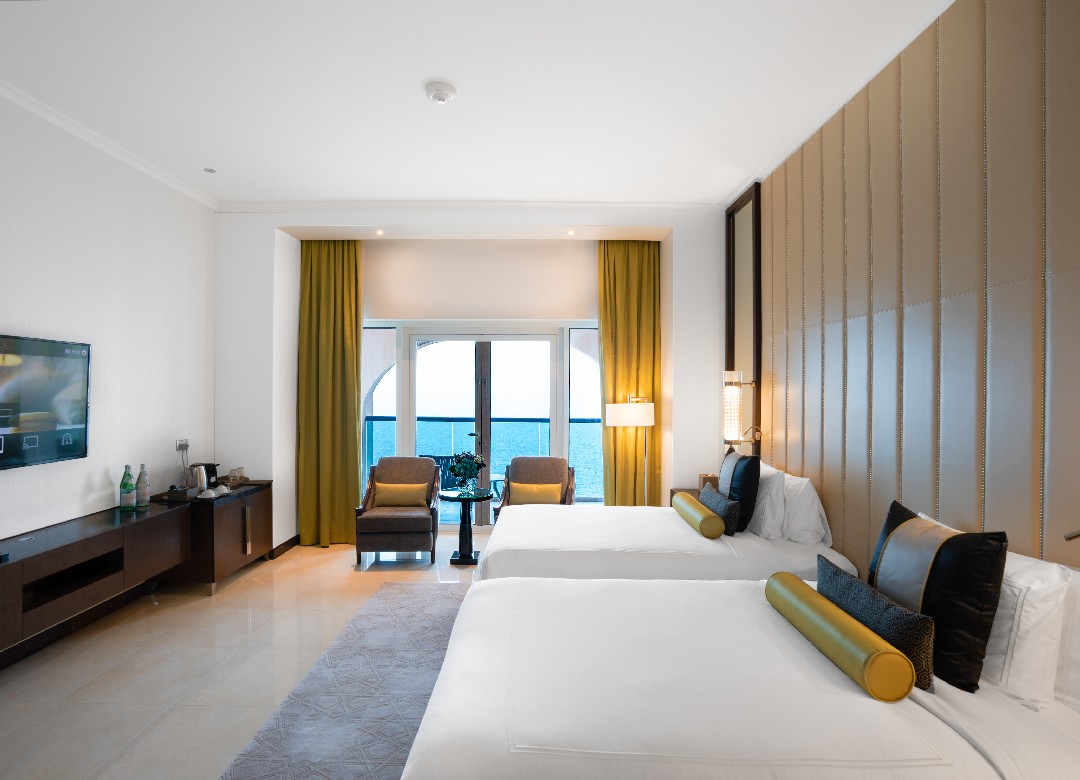 PREMIUM ROOM SEA VIEW KING / TWIN