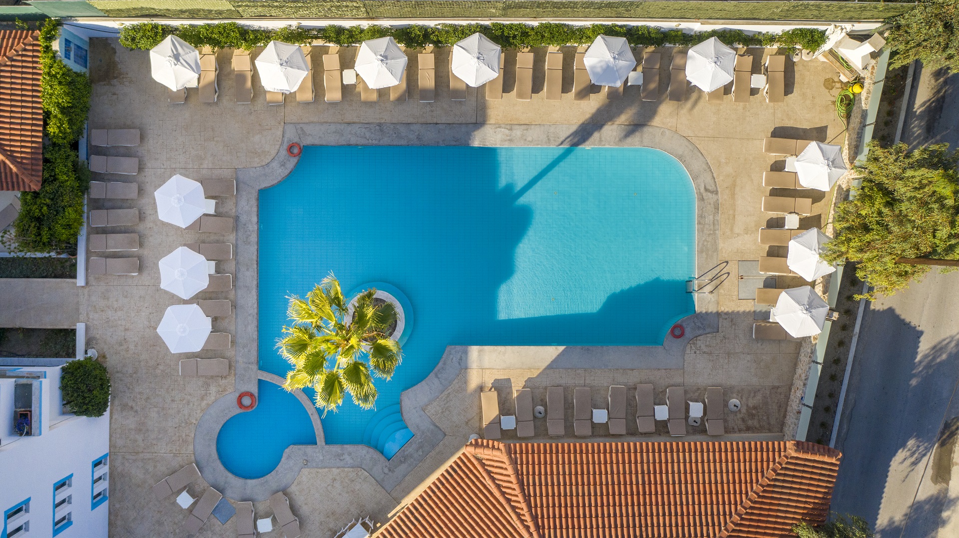 Piscina deschisă