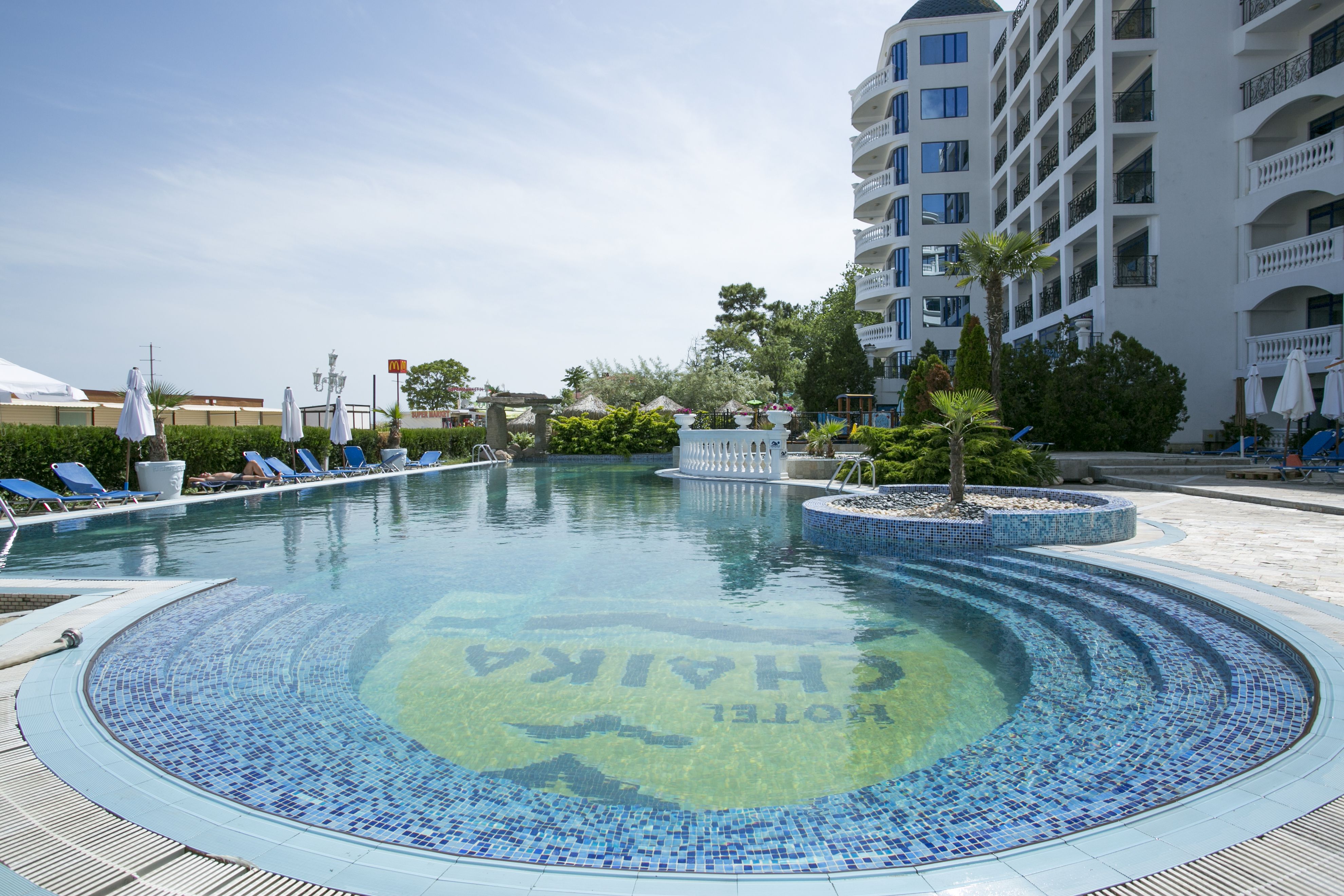 Piscina deschisă
