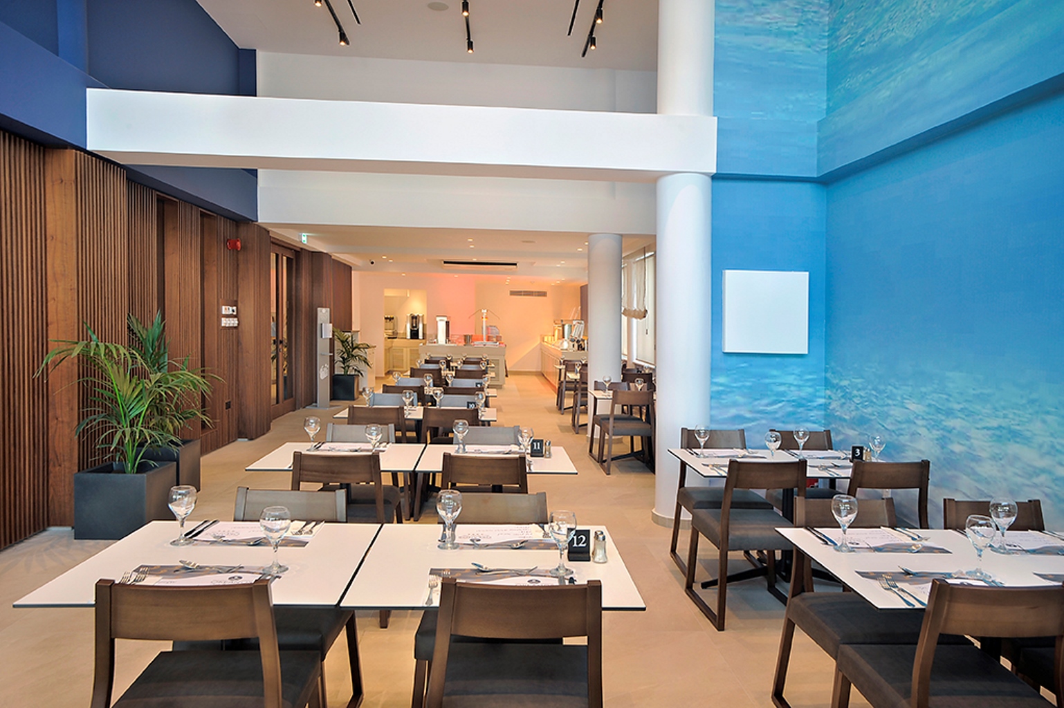 Main Restaurant 