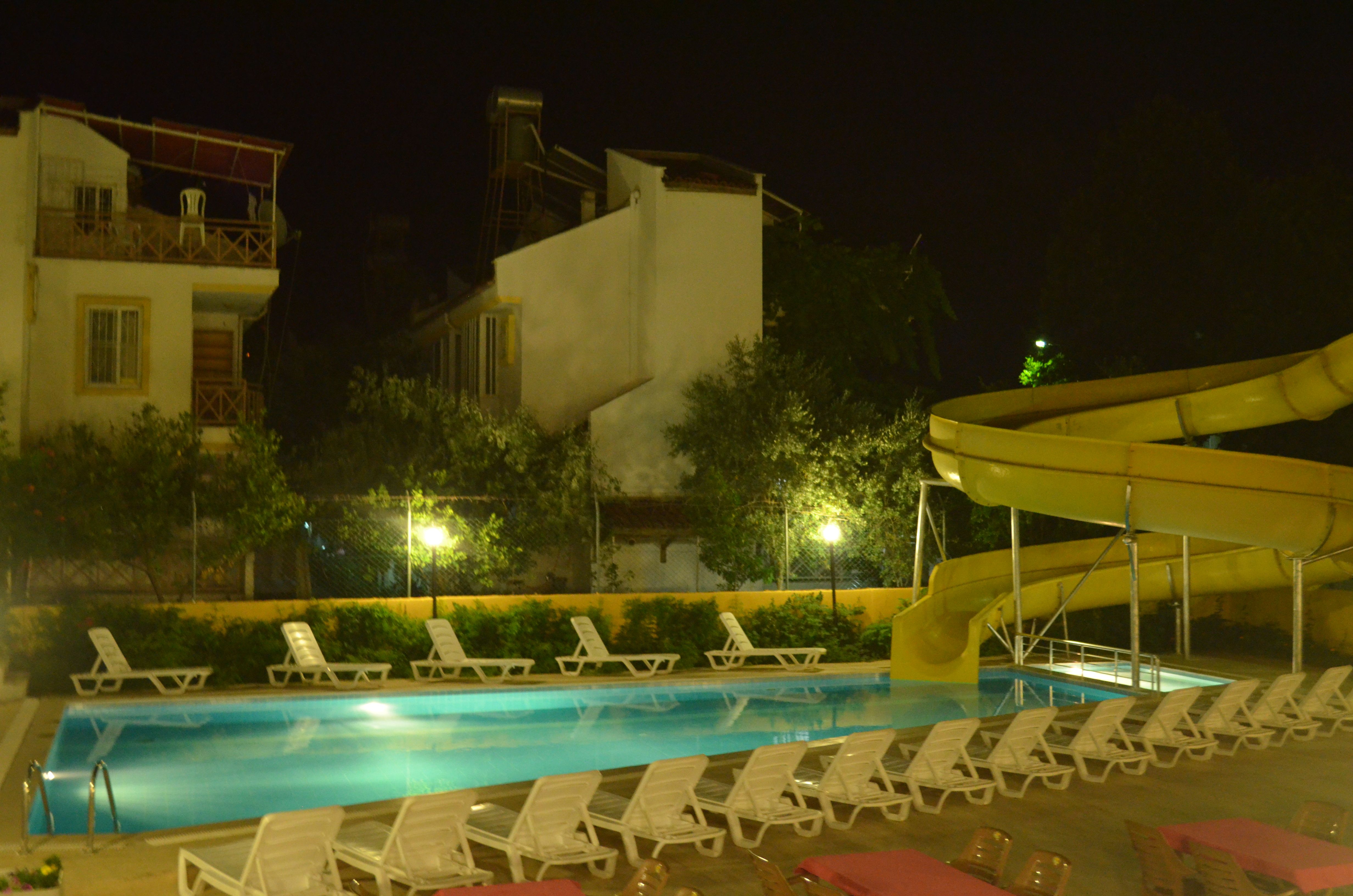Piscina deschisă