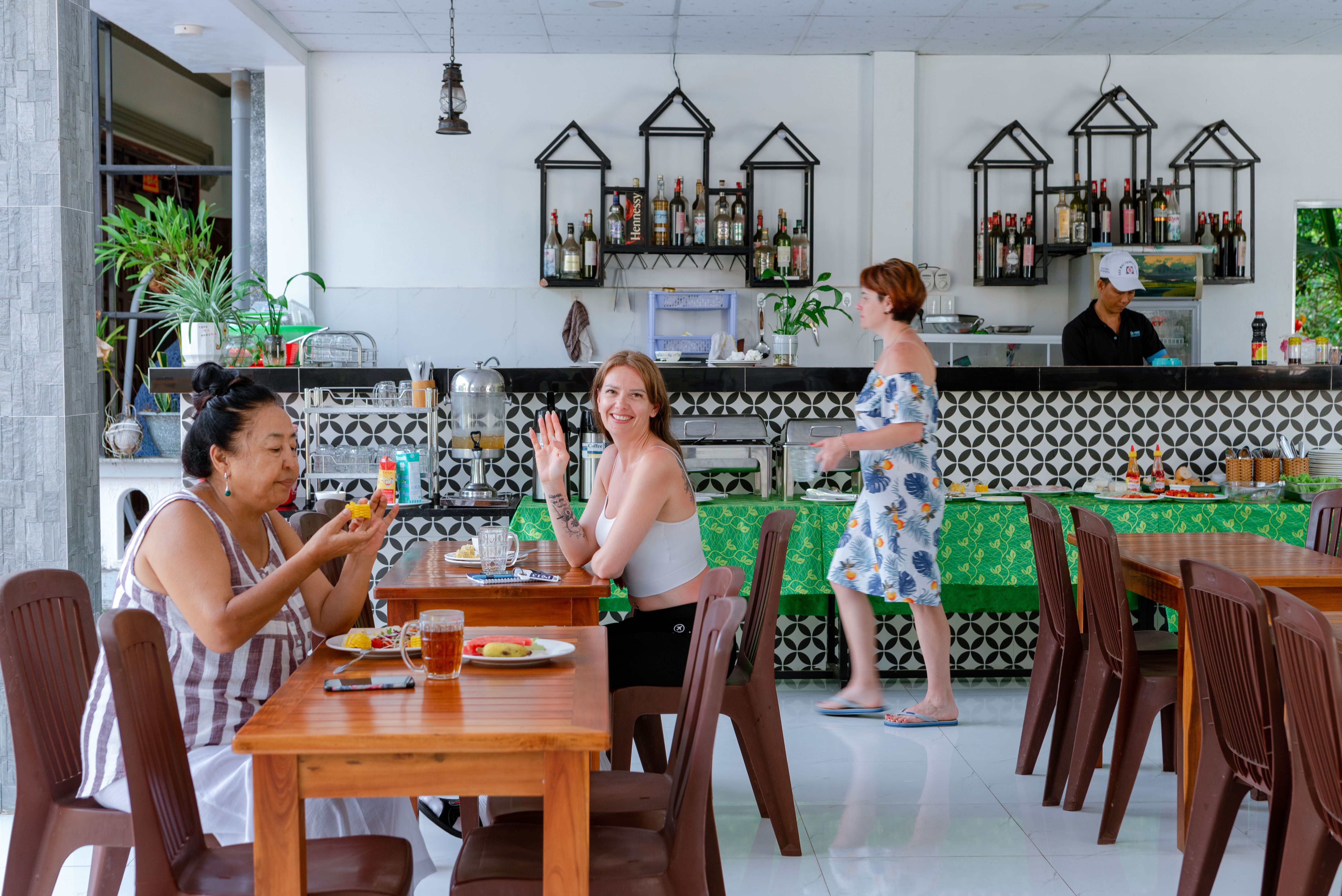 HIEN MINH RESTAURANT