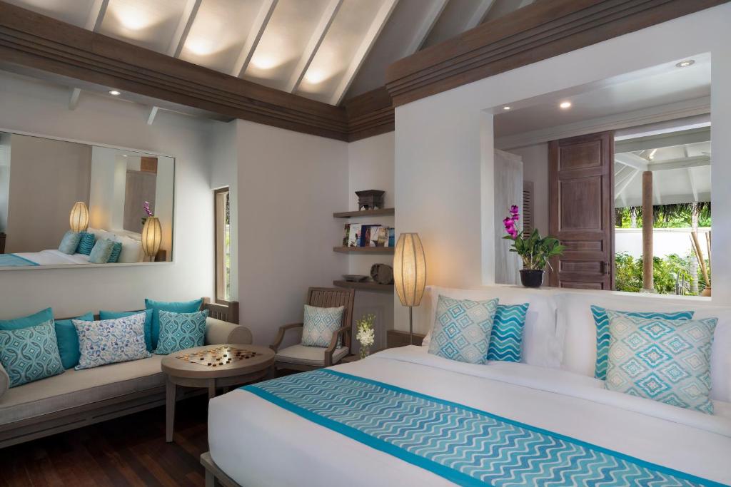 Sunset Beach Pool Villa