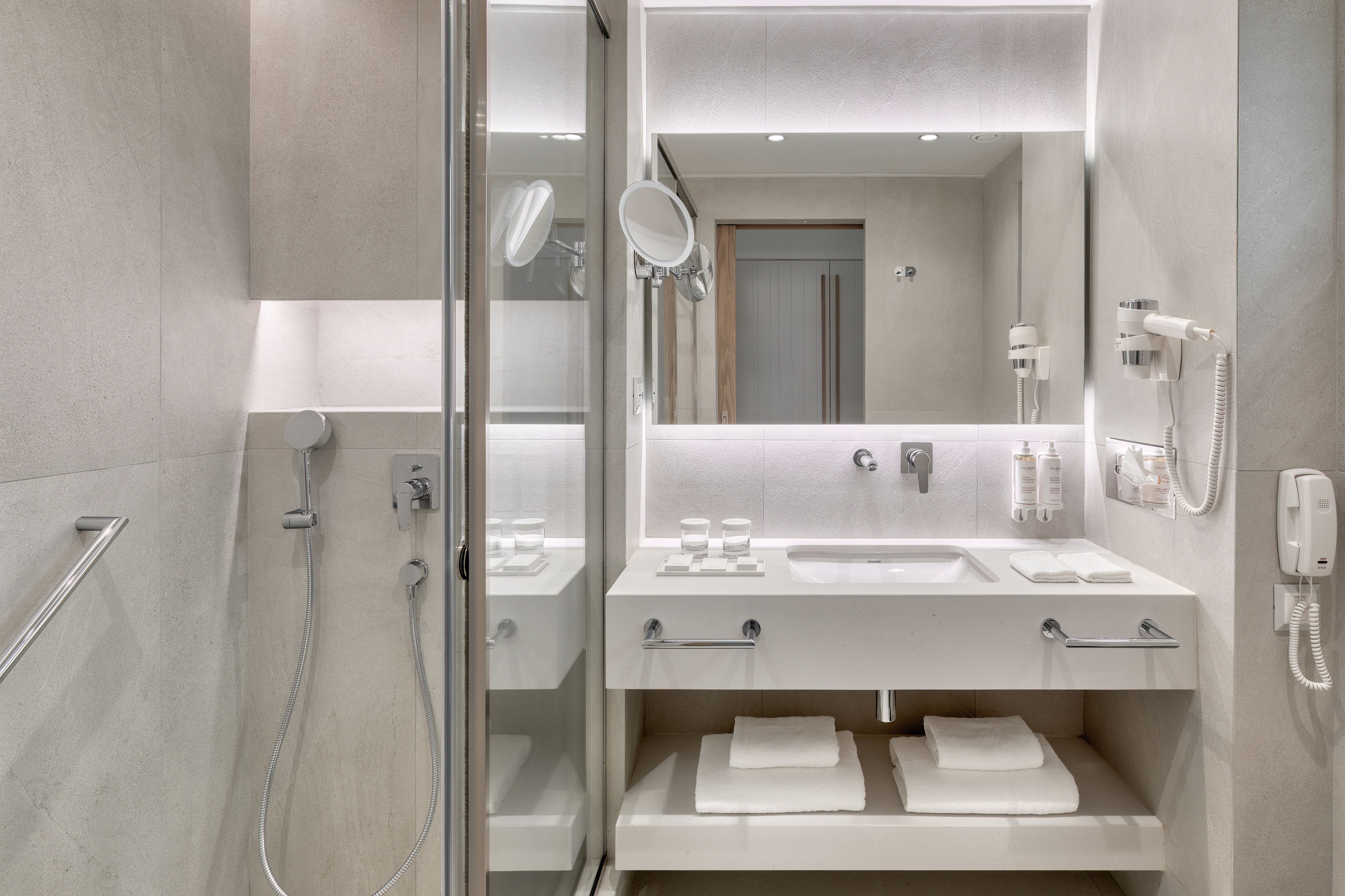 Deluxe Twin Room With Balcony or Terrace