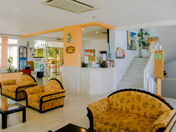 Rodos, Hotel Pefkos Garden, lobby.jpg