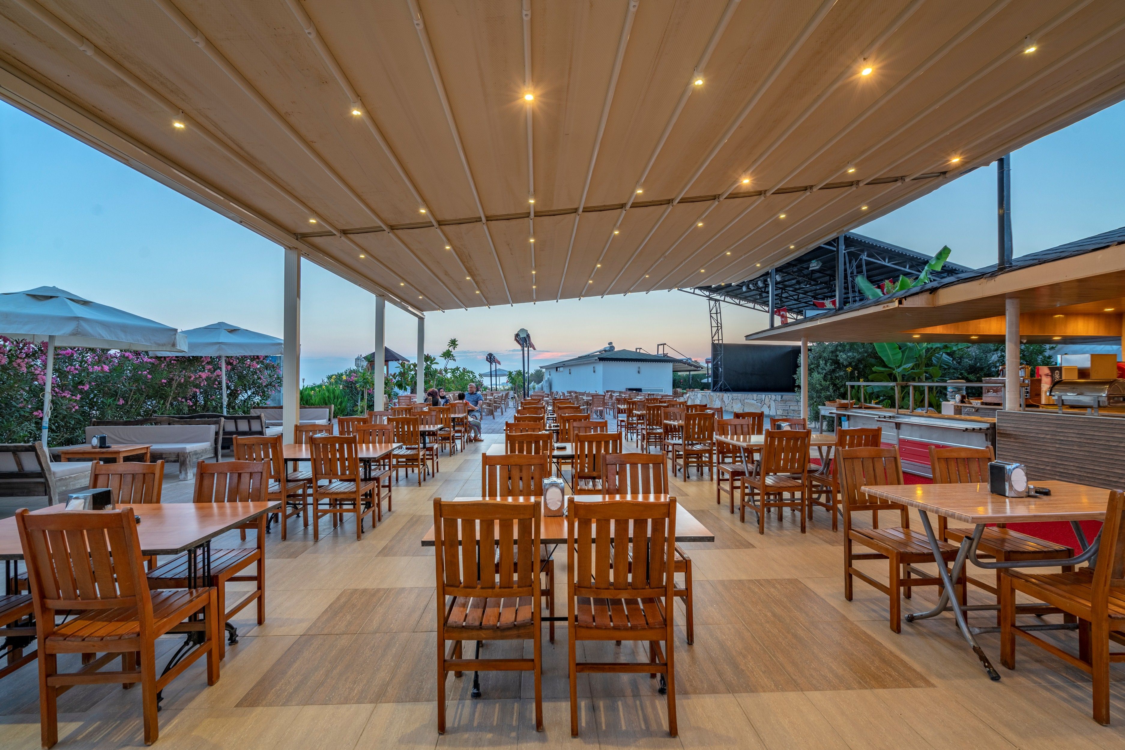 beach bar