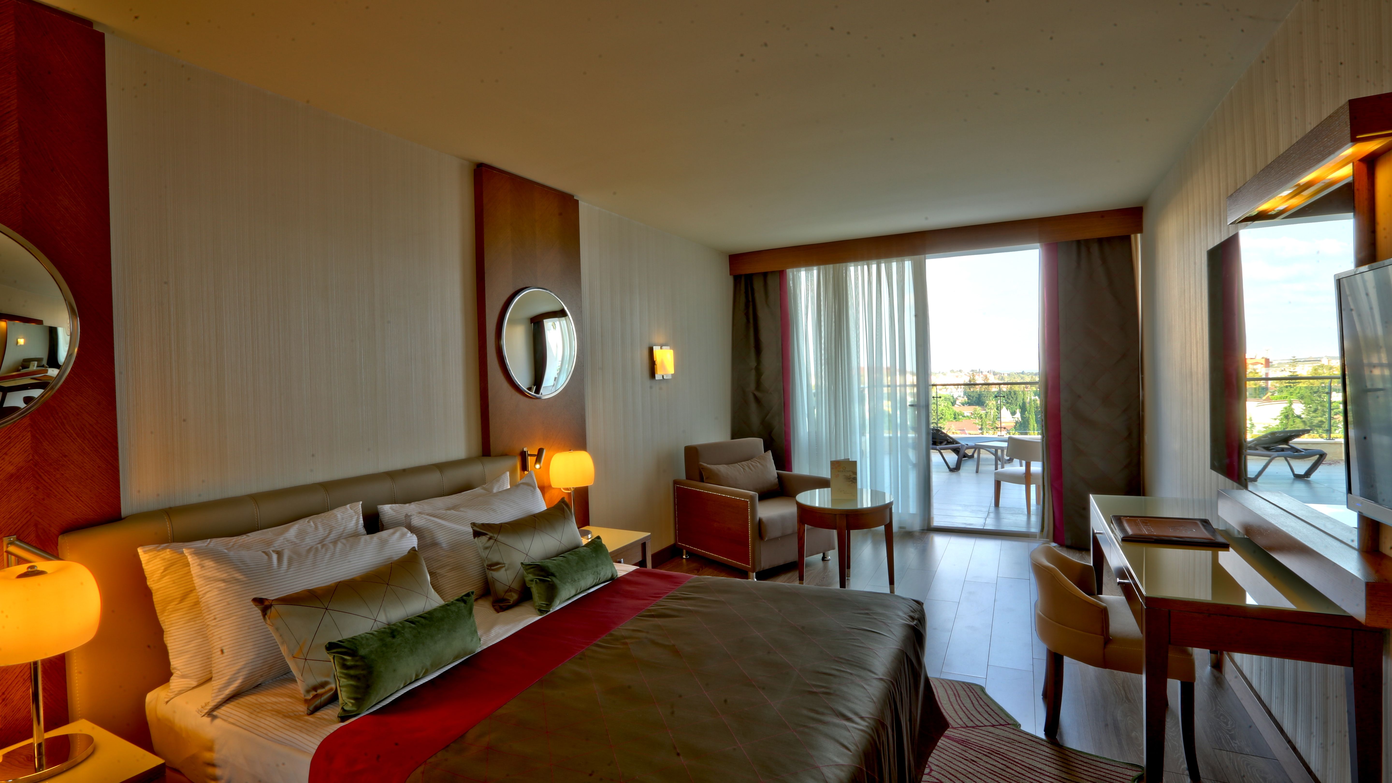 TERRACE ROOM