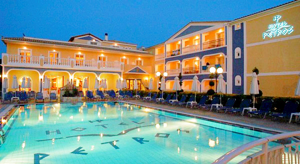 Zakynthos, Hotel Petros, exterior, piscina, hotel.jpg