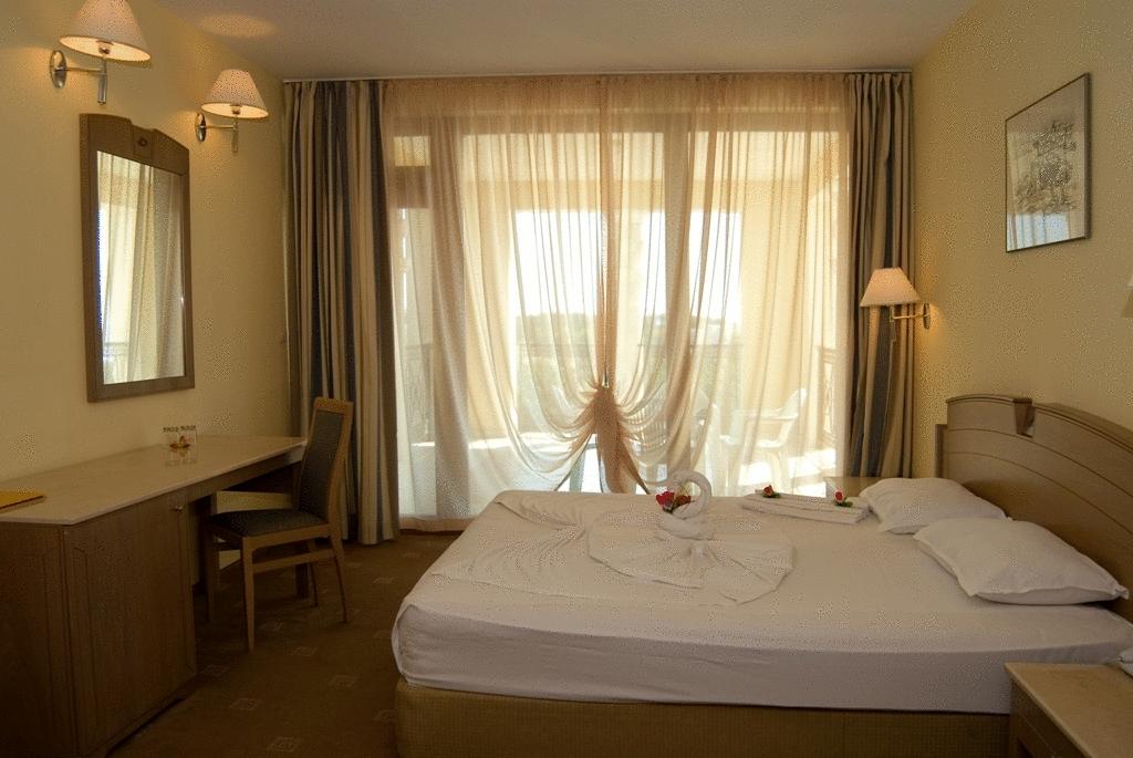 Standard Room (Park View, Balcony or Terrace)