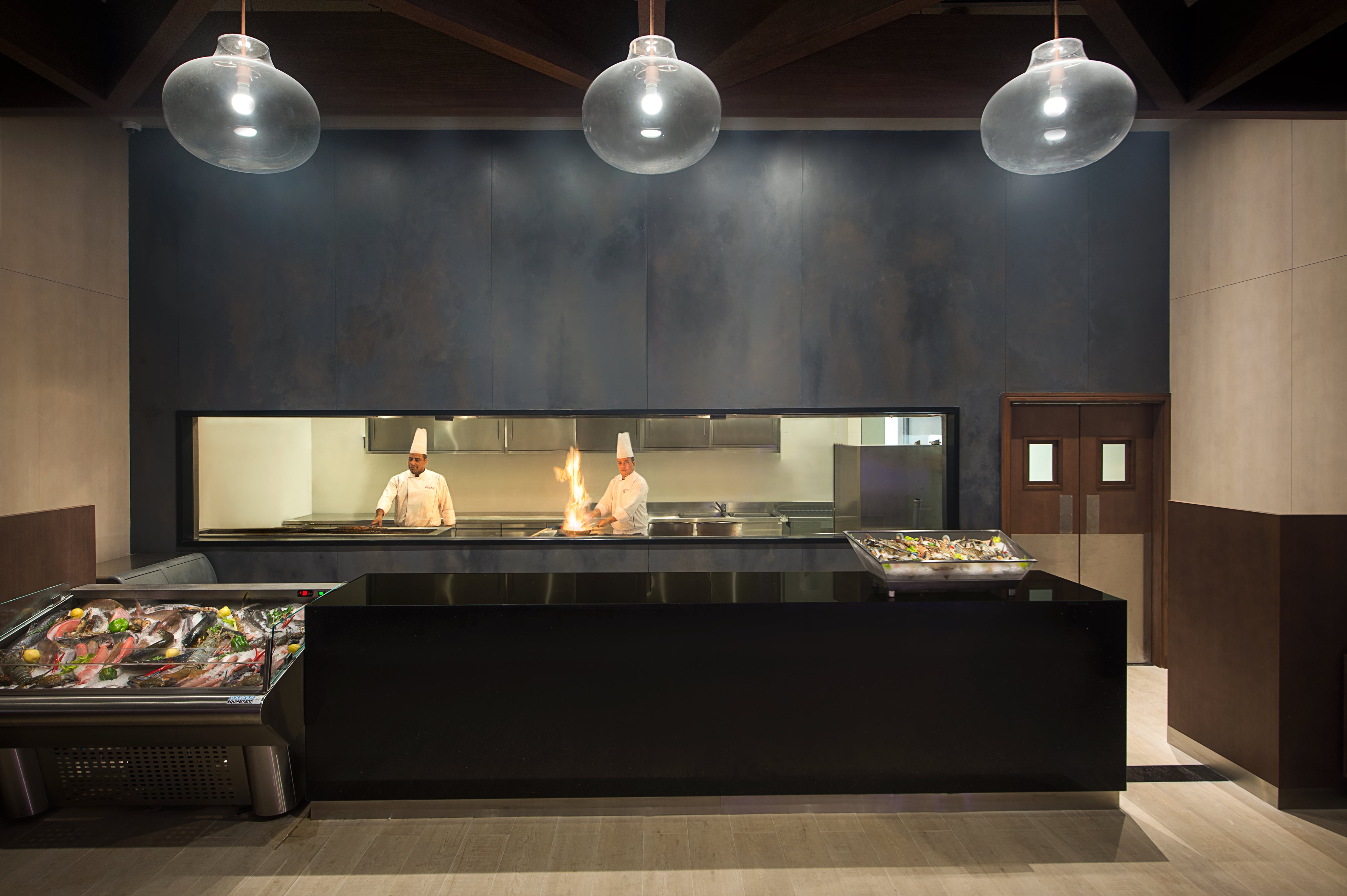 SEASCAPE RESTAURANT