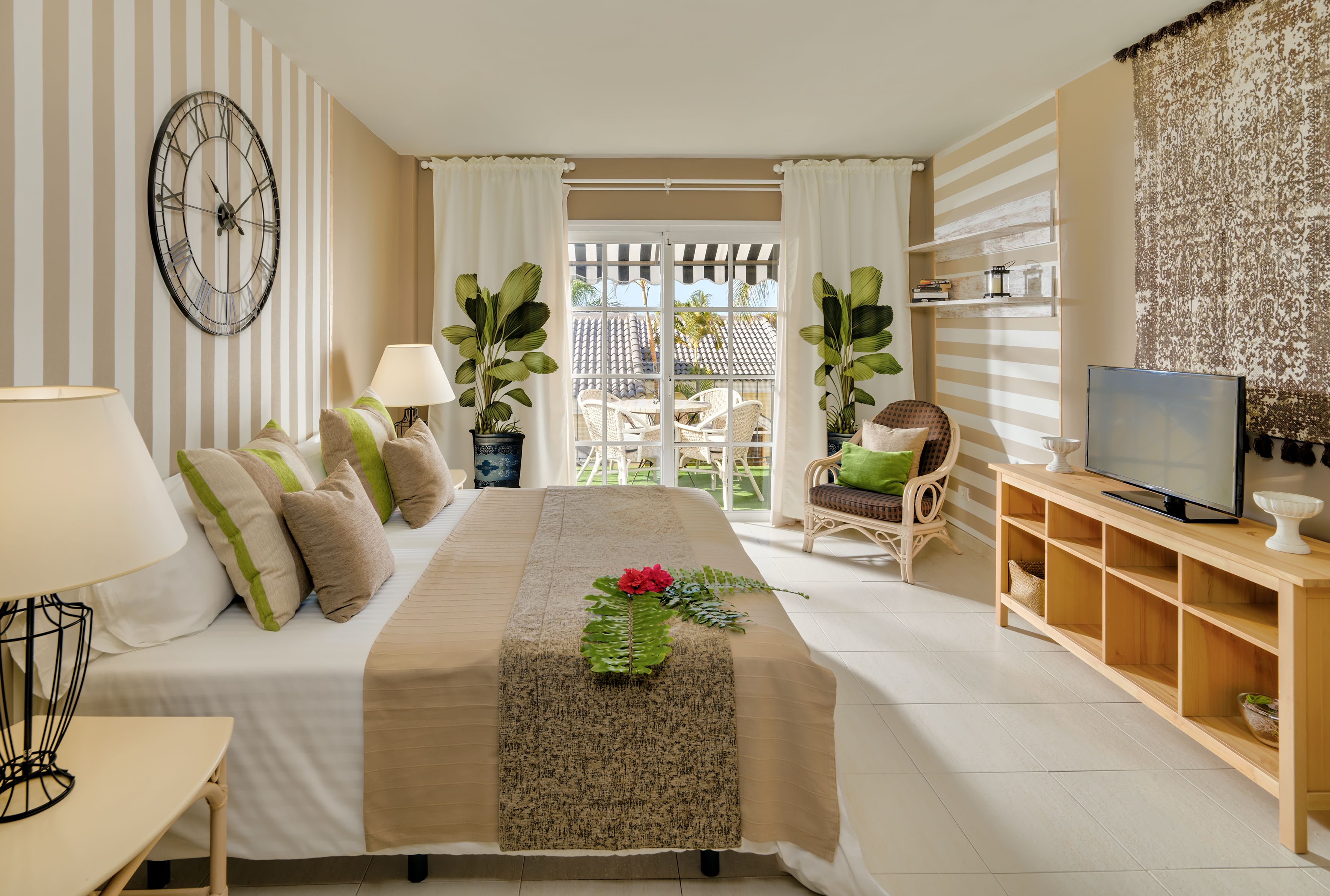 FAMILY SUITE
