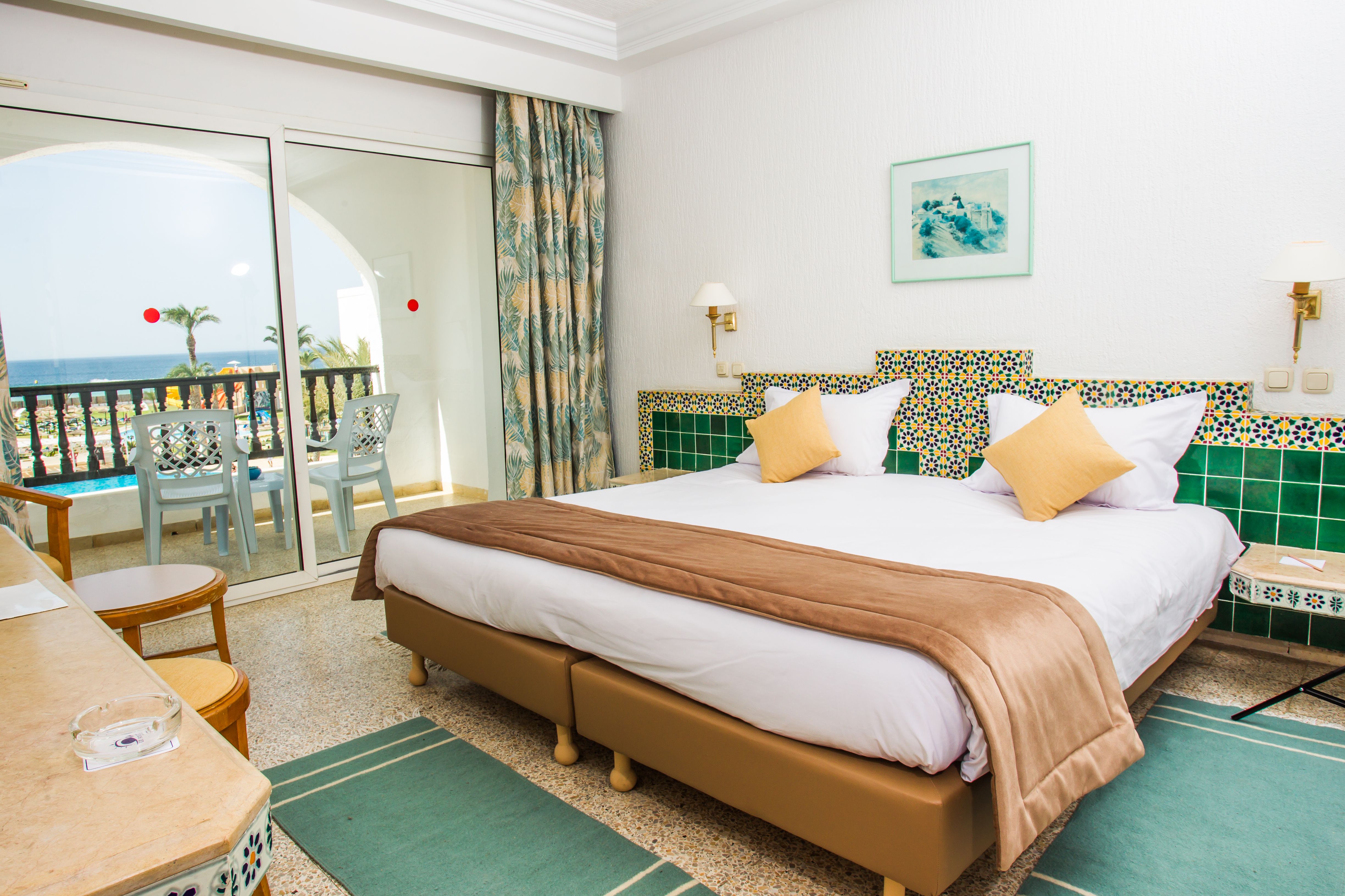 STANDARD CONNECTING ROOM SEA & POOL VIEW
