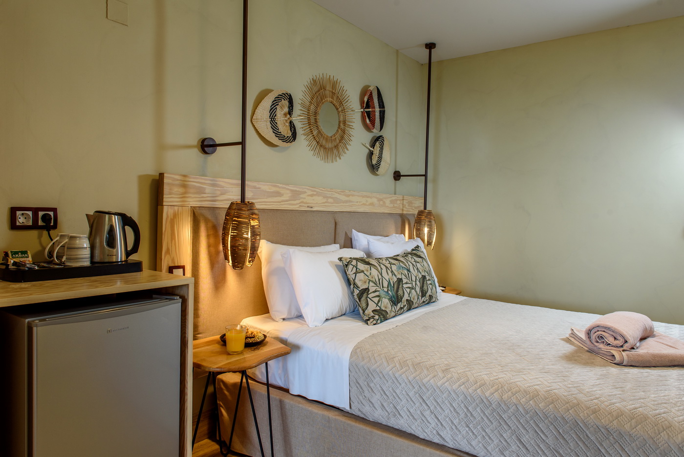 Deluxe Room Inland View