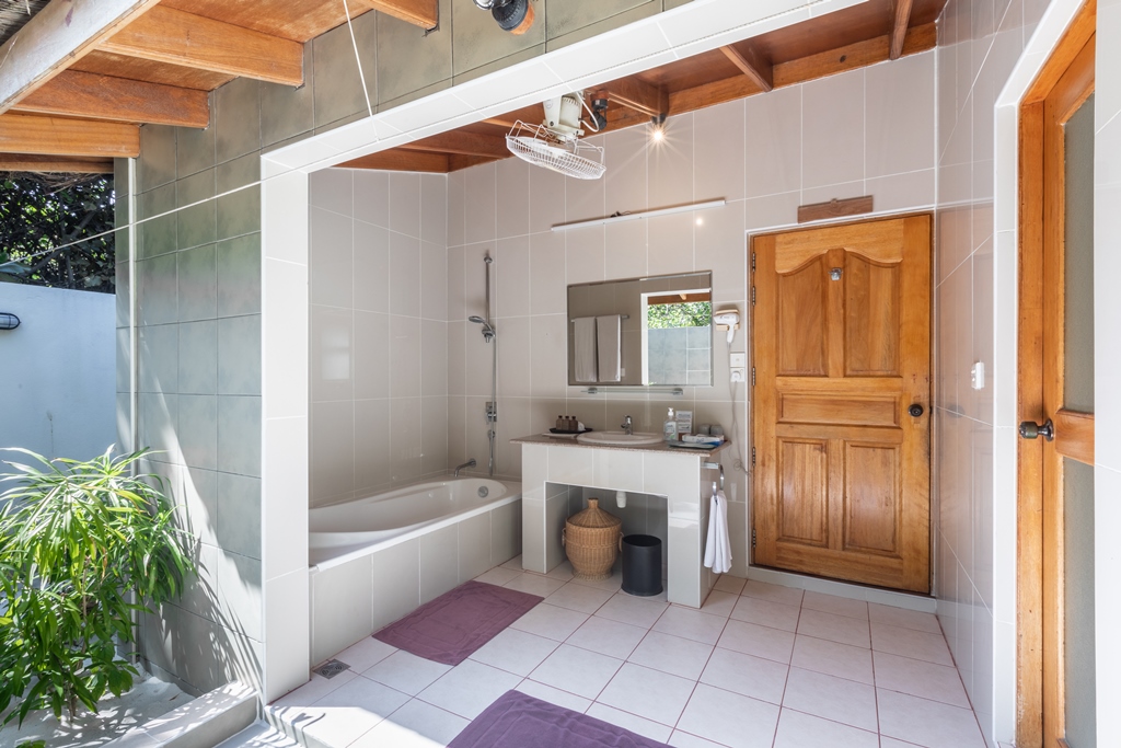 Reethi Suite