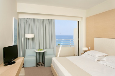 cipru_protaras_hotel_capo_bay_2.jpg