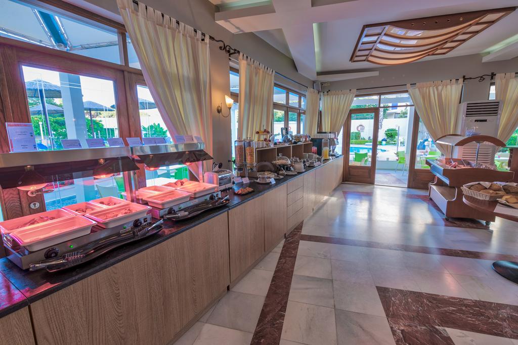Snack Bar