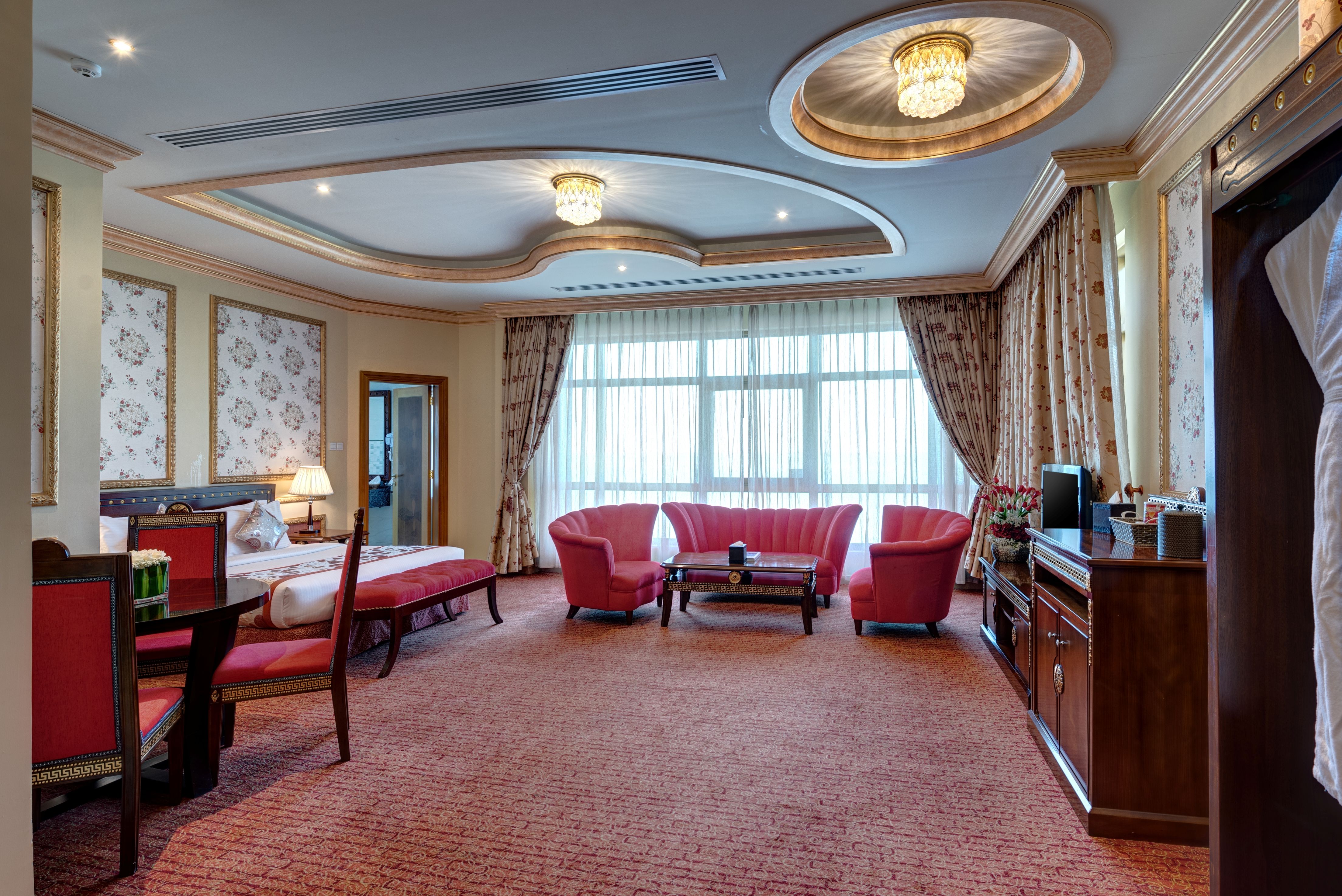 JUNIOR SUITE 