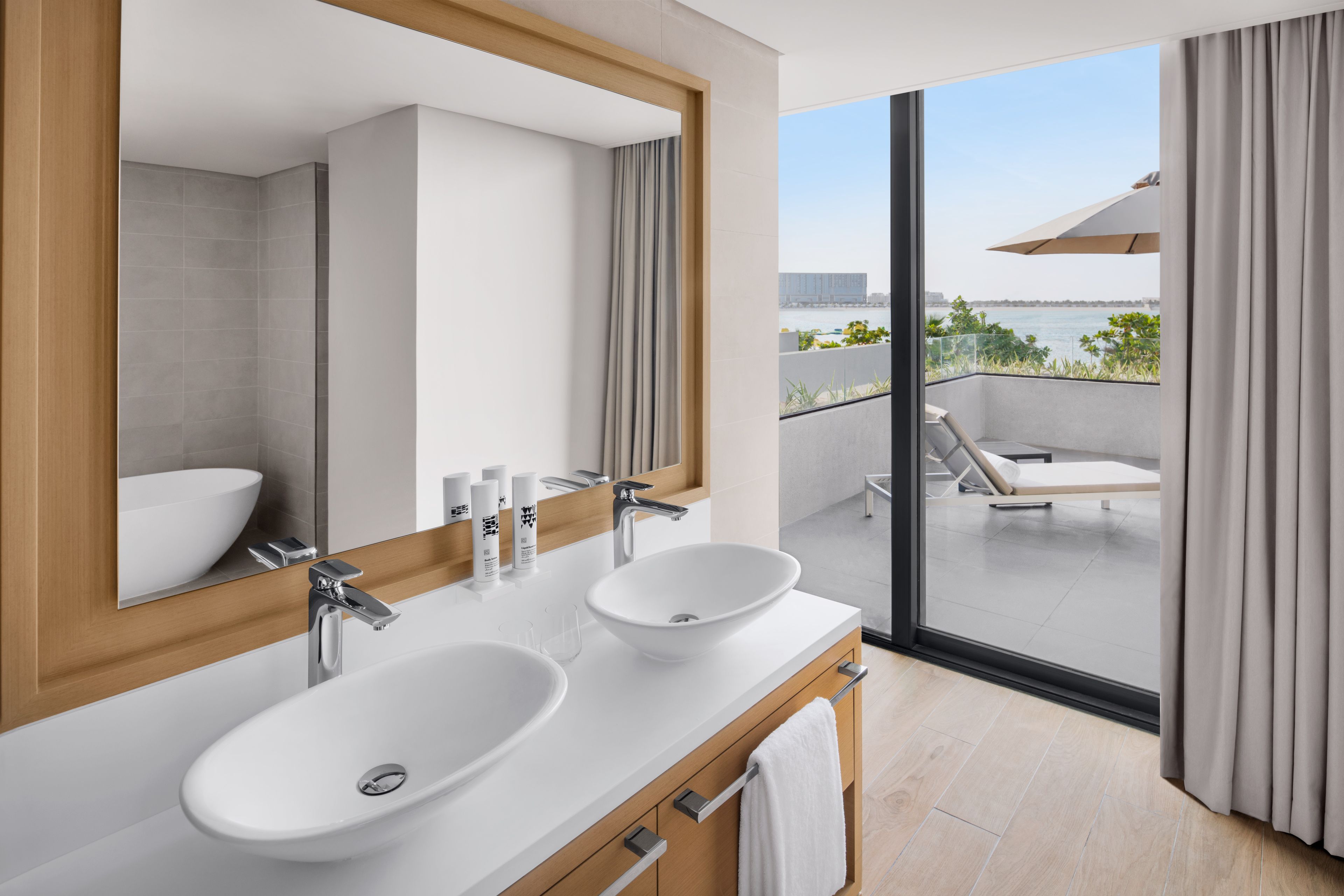 BEACHFRONT JUNIOR SUITE WITH PRIVATE TERRACE