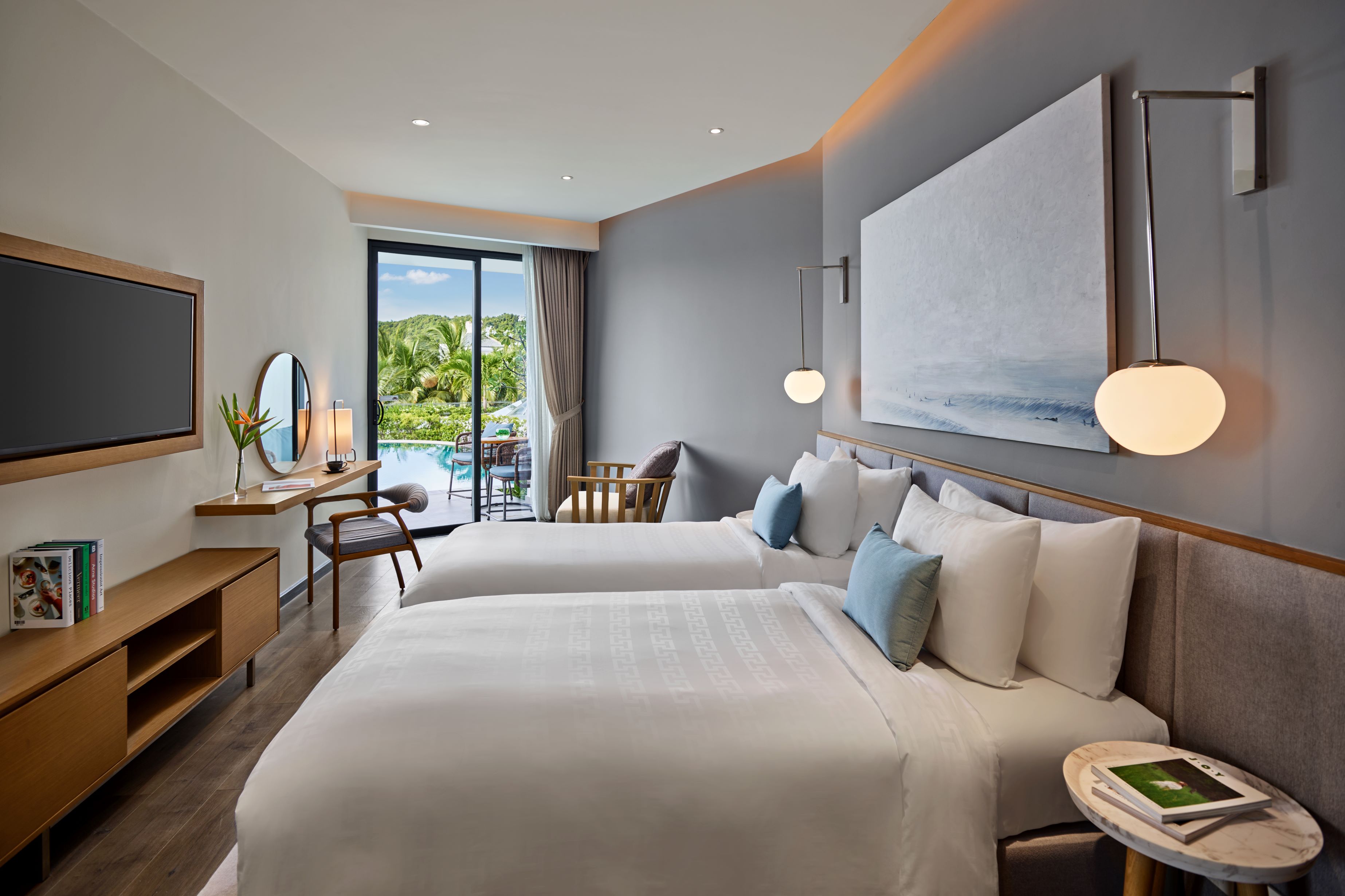 APARTMENT 2 BEDROOMS WITH PRIVATE POOL
