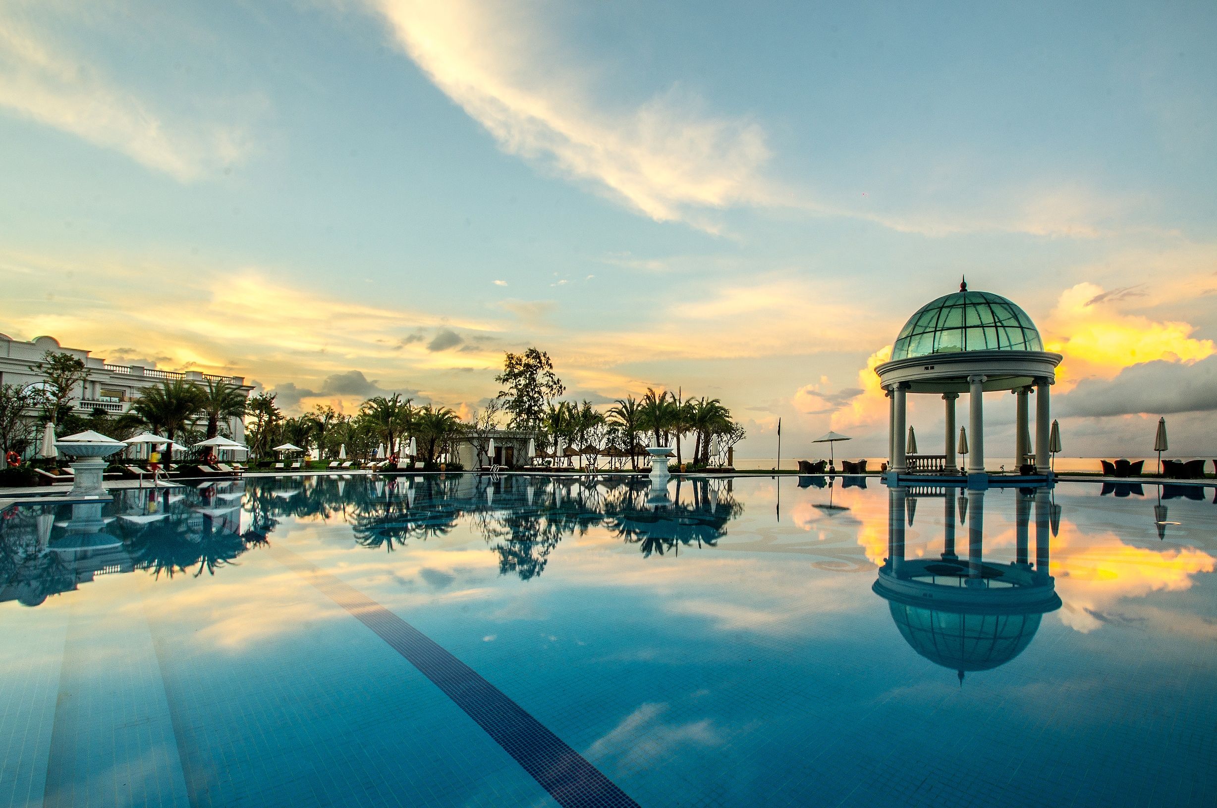 Piscina deschisă