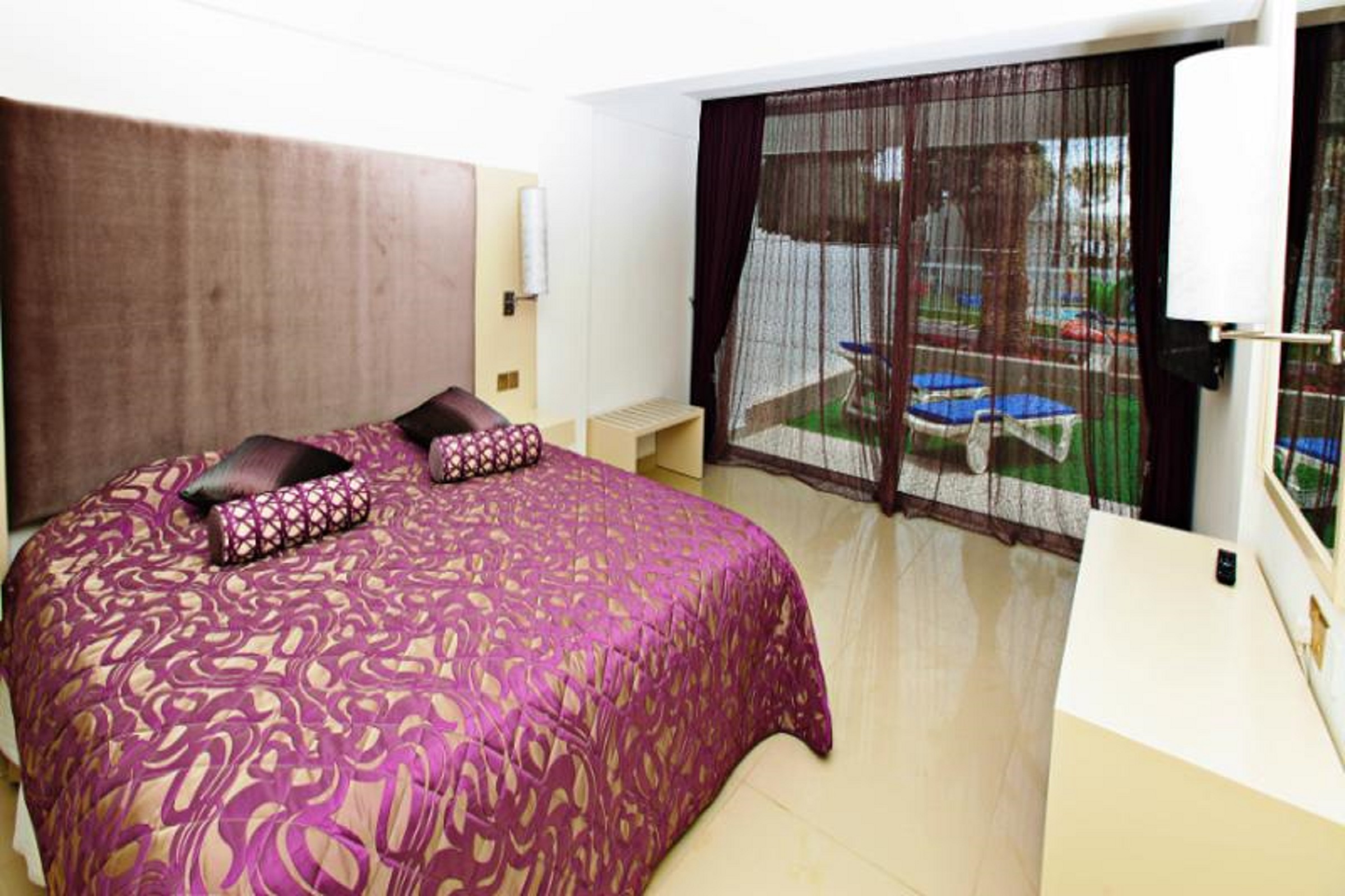 JUNIORSUITE(PRIVATE POOL)