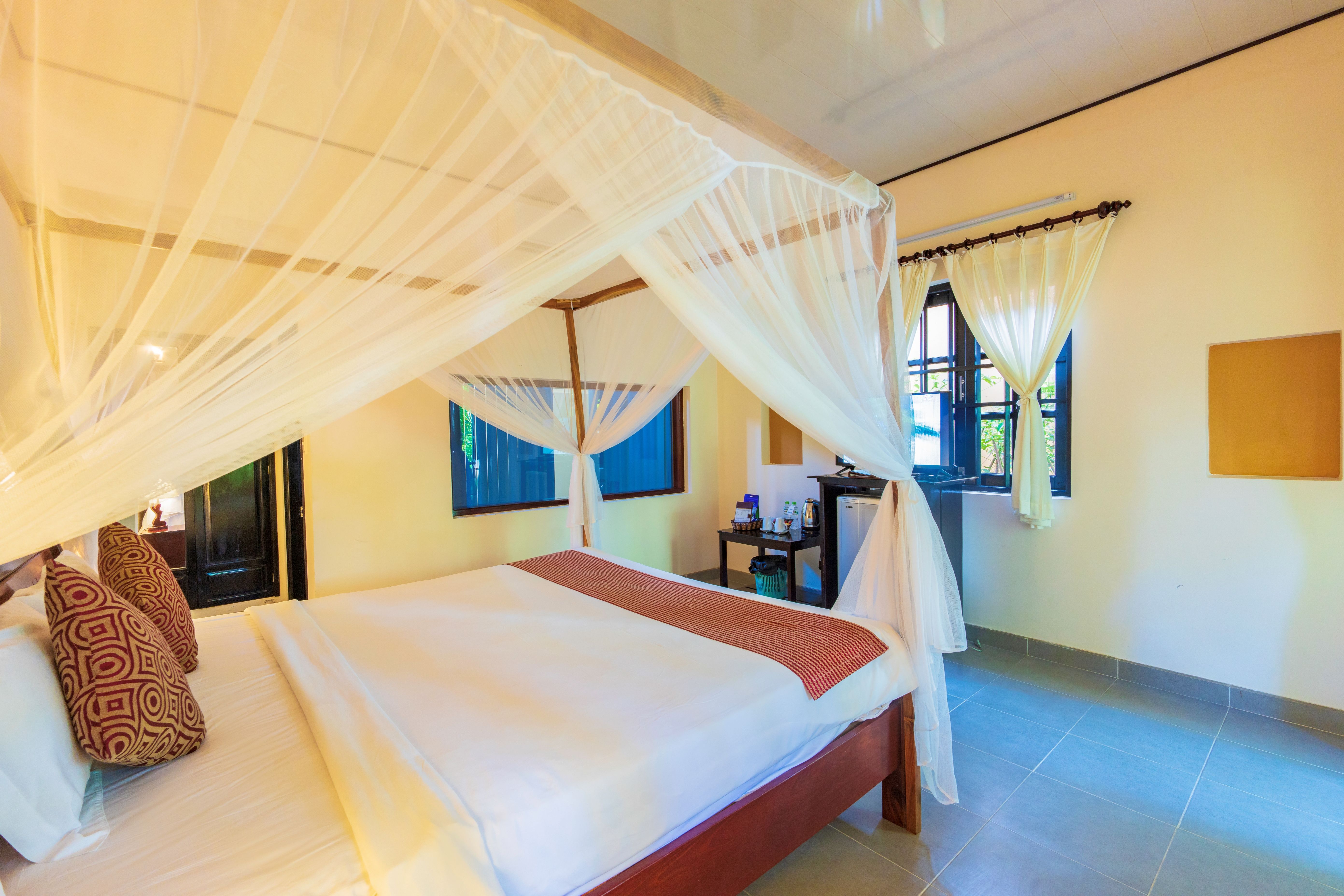 ROOM STANDARD WITH BALCONY GARDENVIEW
