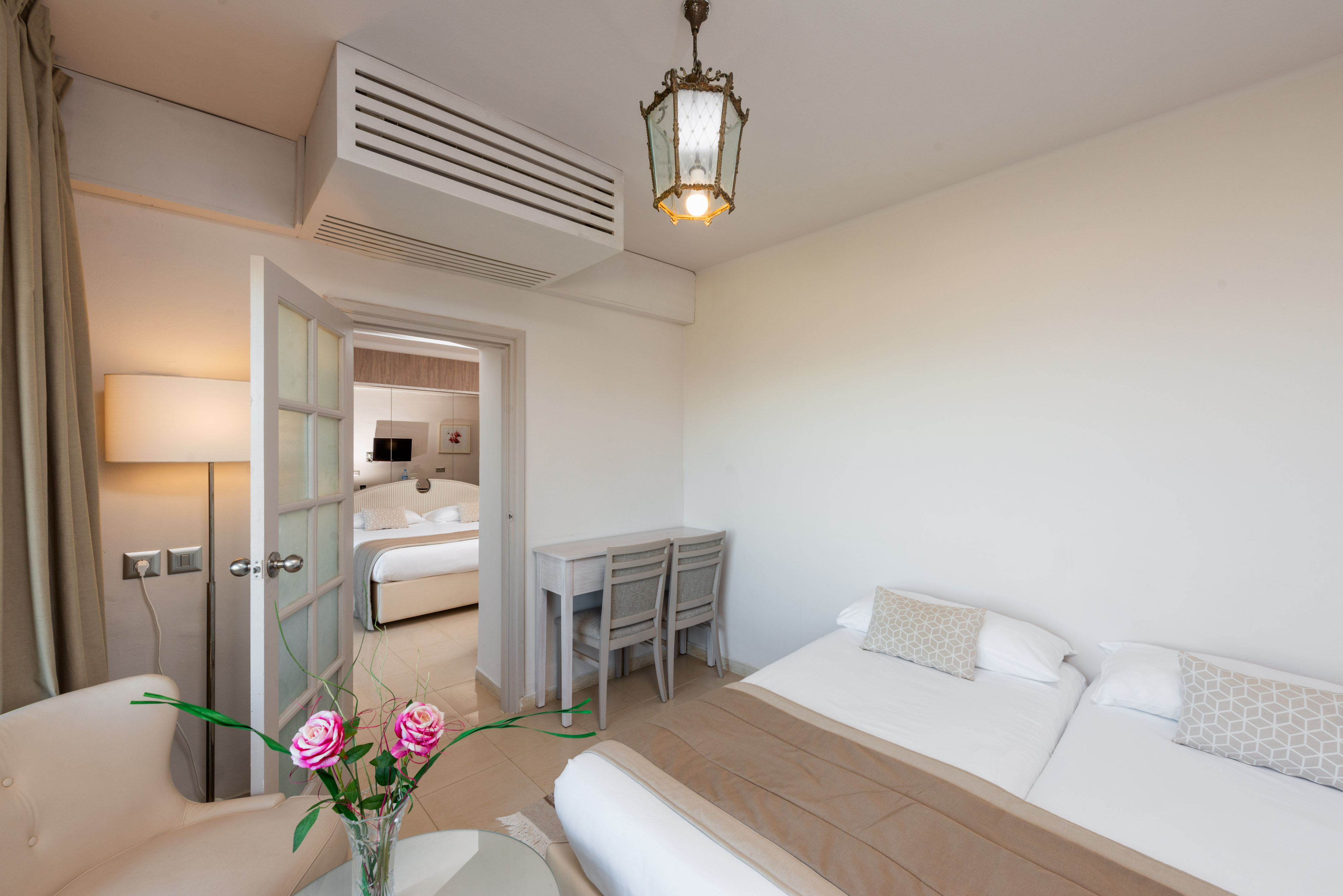 Junior Prestige Suite