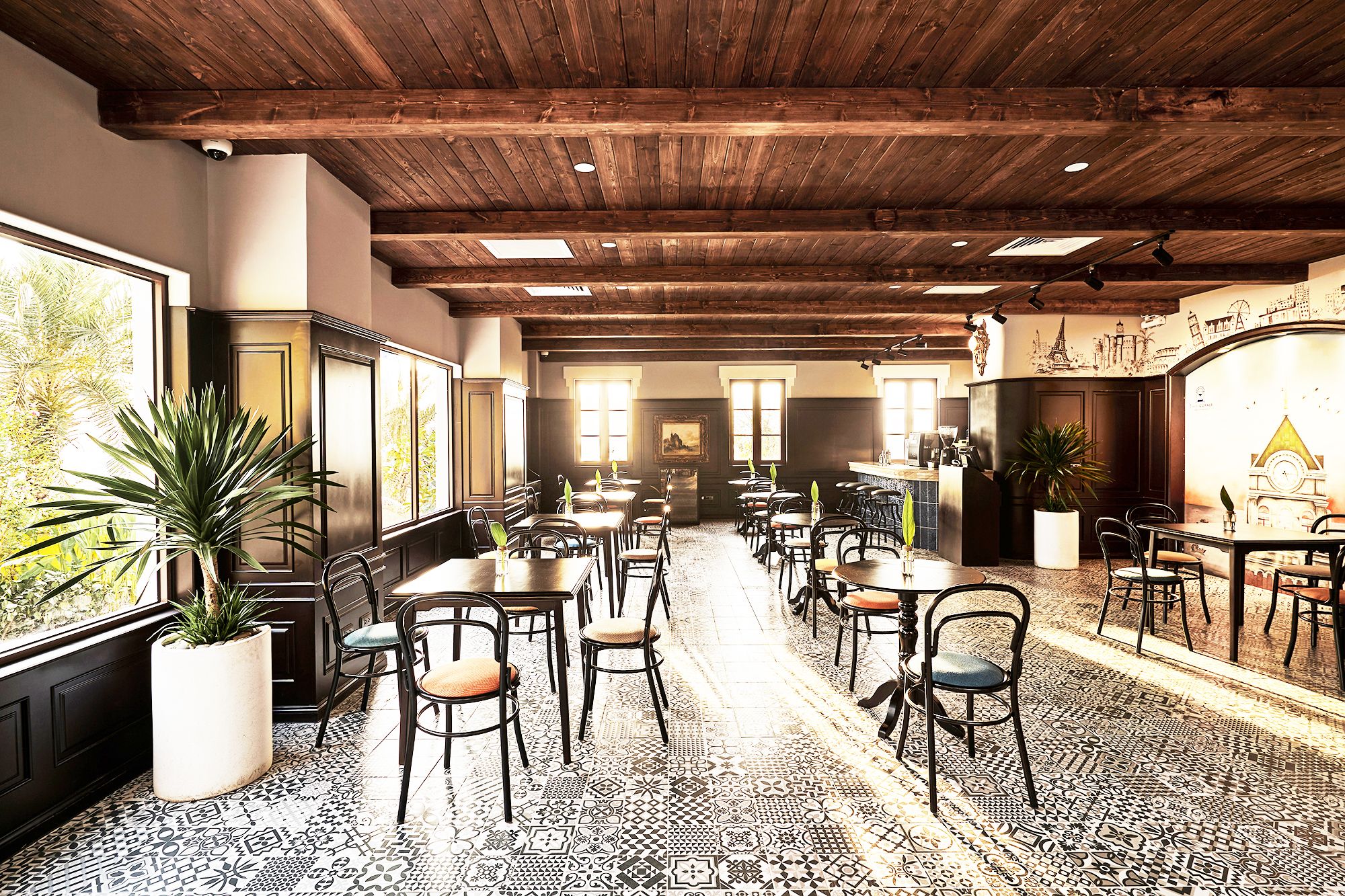 Times Corner Restaurant & Bar