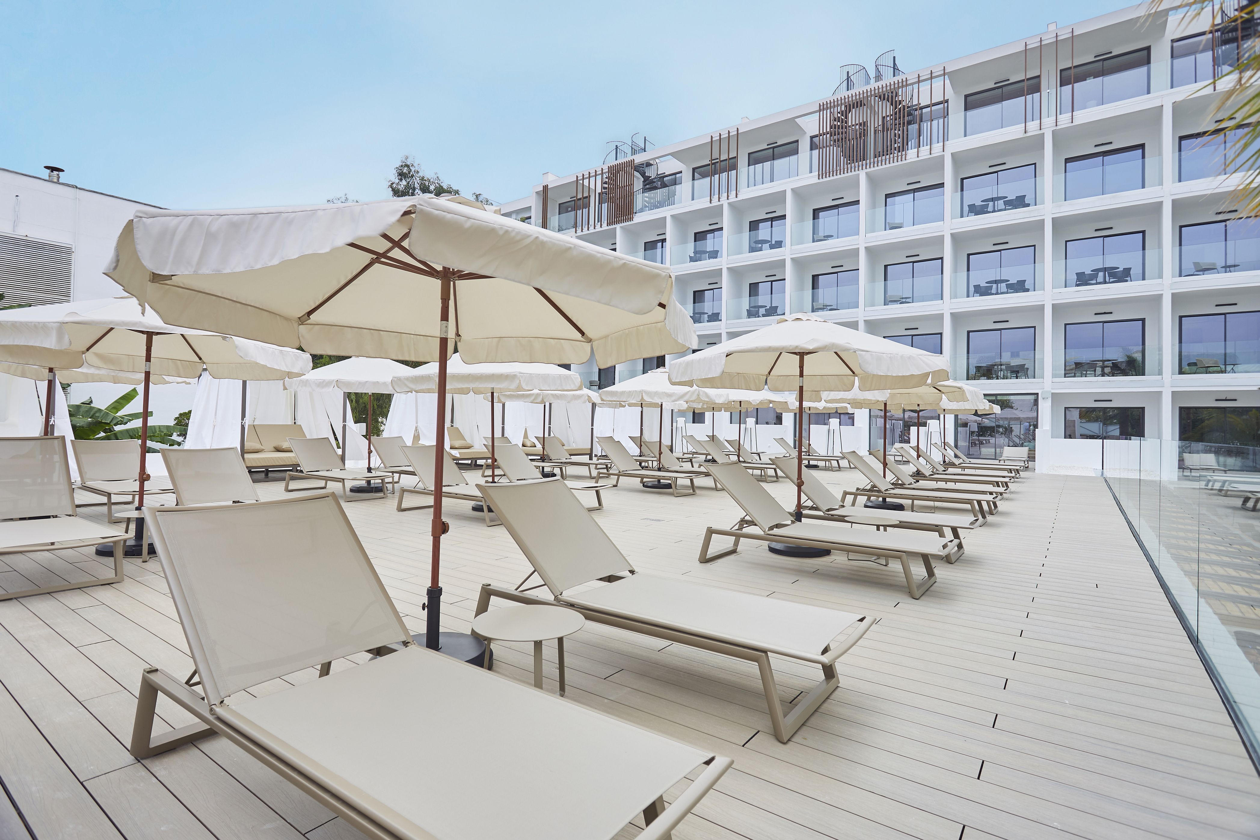 Piscina deschisă