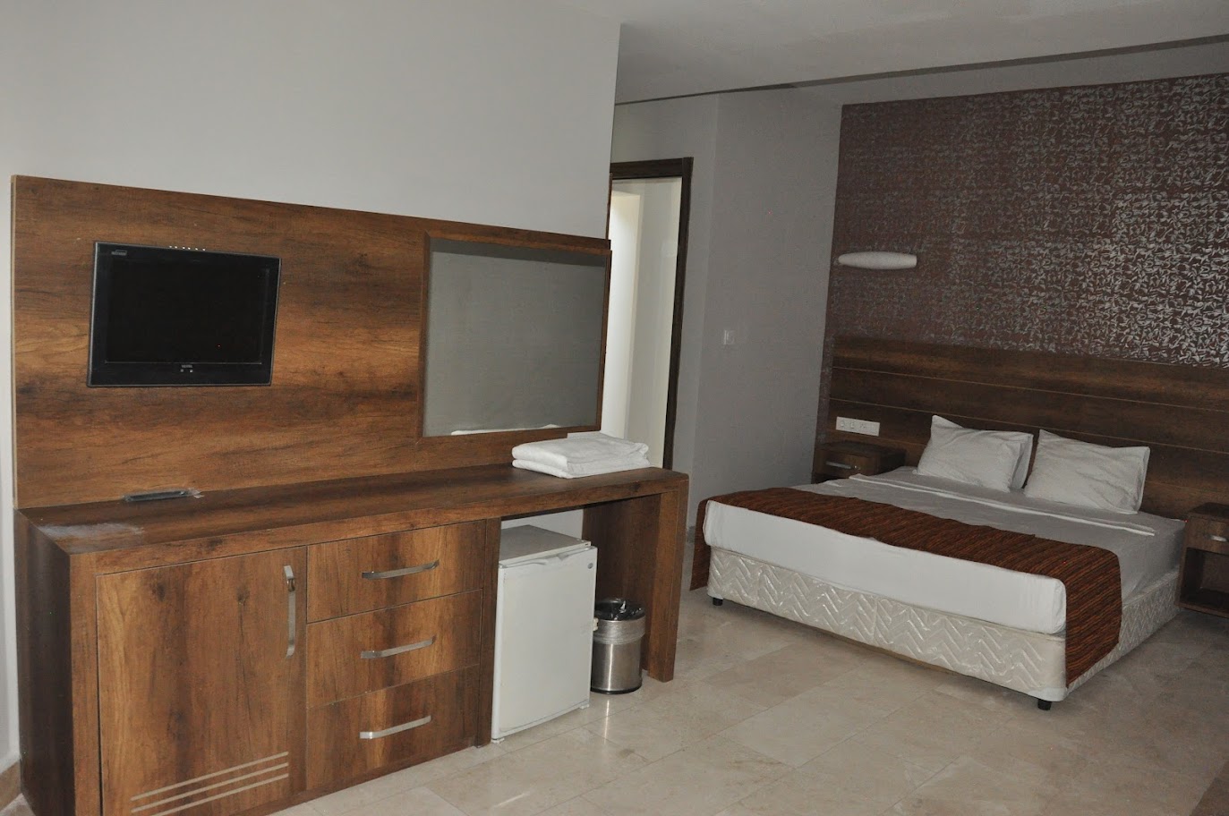 ANEX ROOM