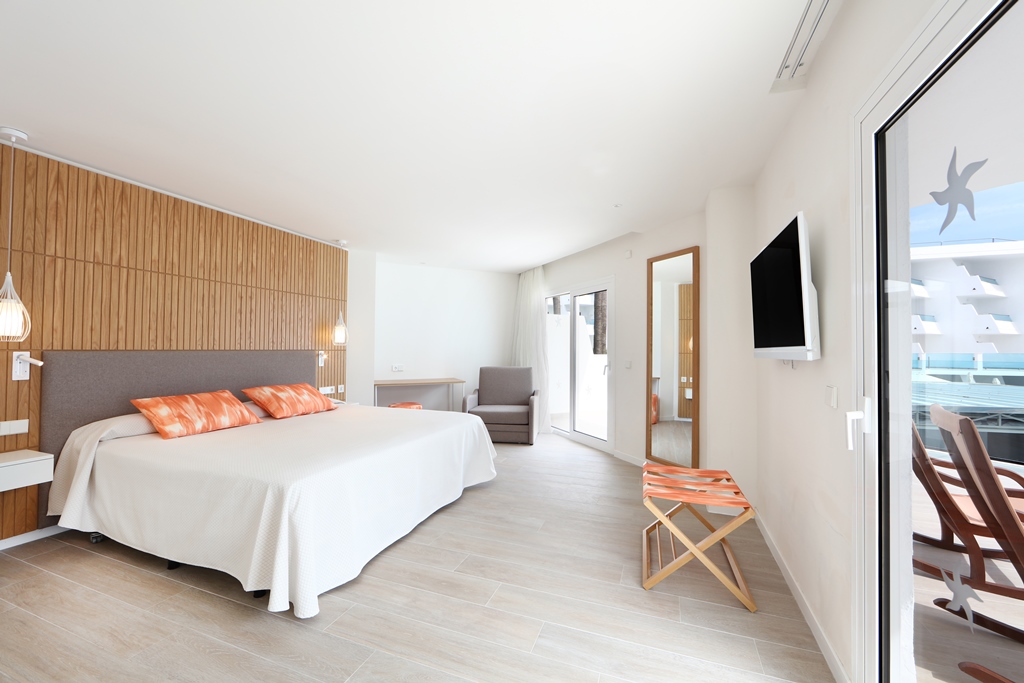 JUNIOR SUITE A
