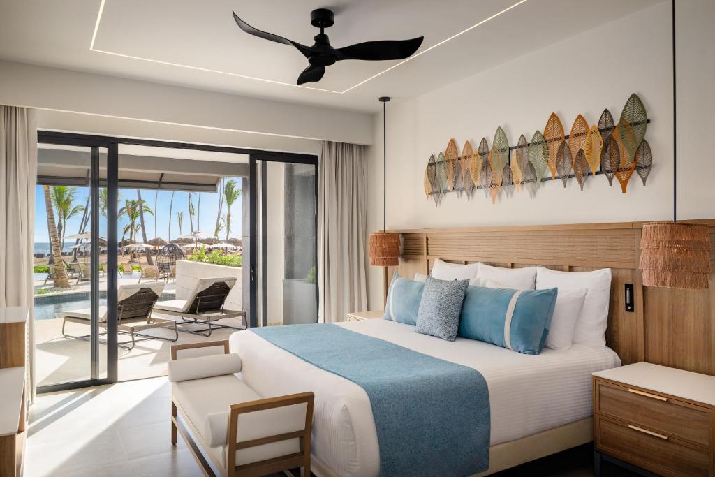 PREFERRED CLUB MASTER SUITE OCEAN FRONT SWIM OUT