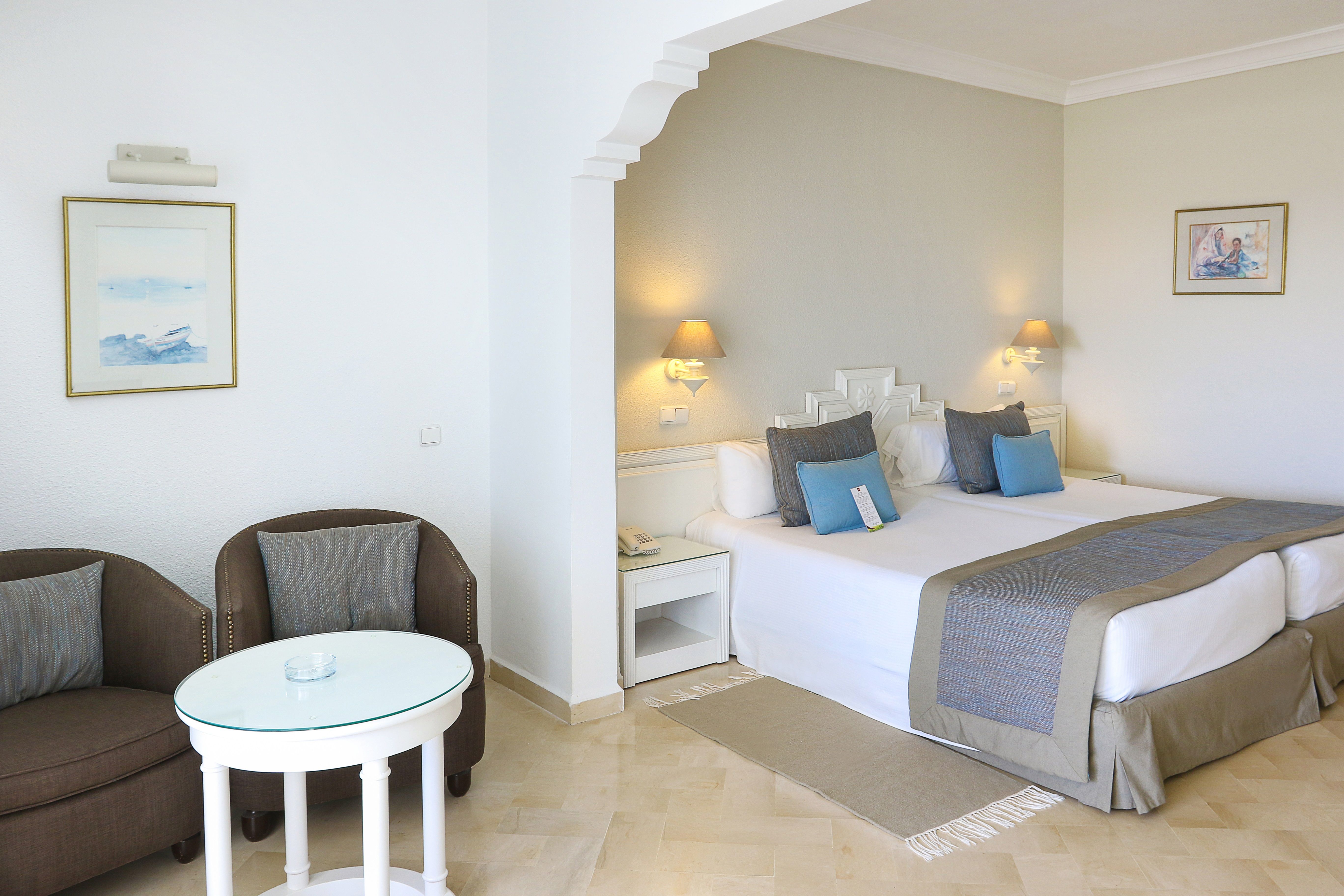 ROOM SINGLE SUPERIOR