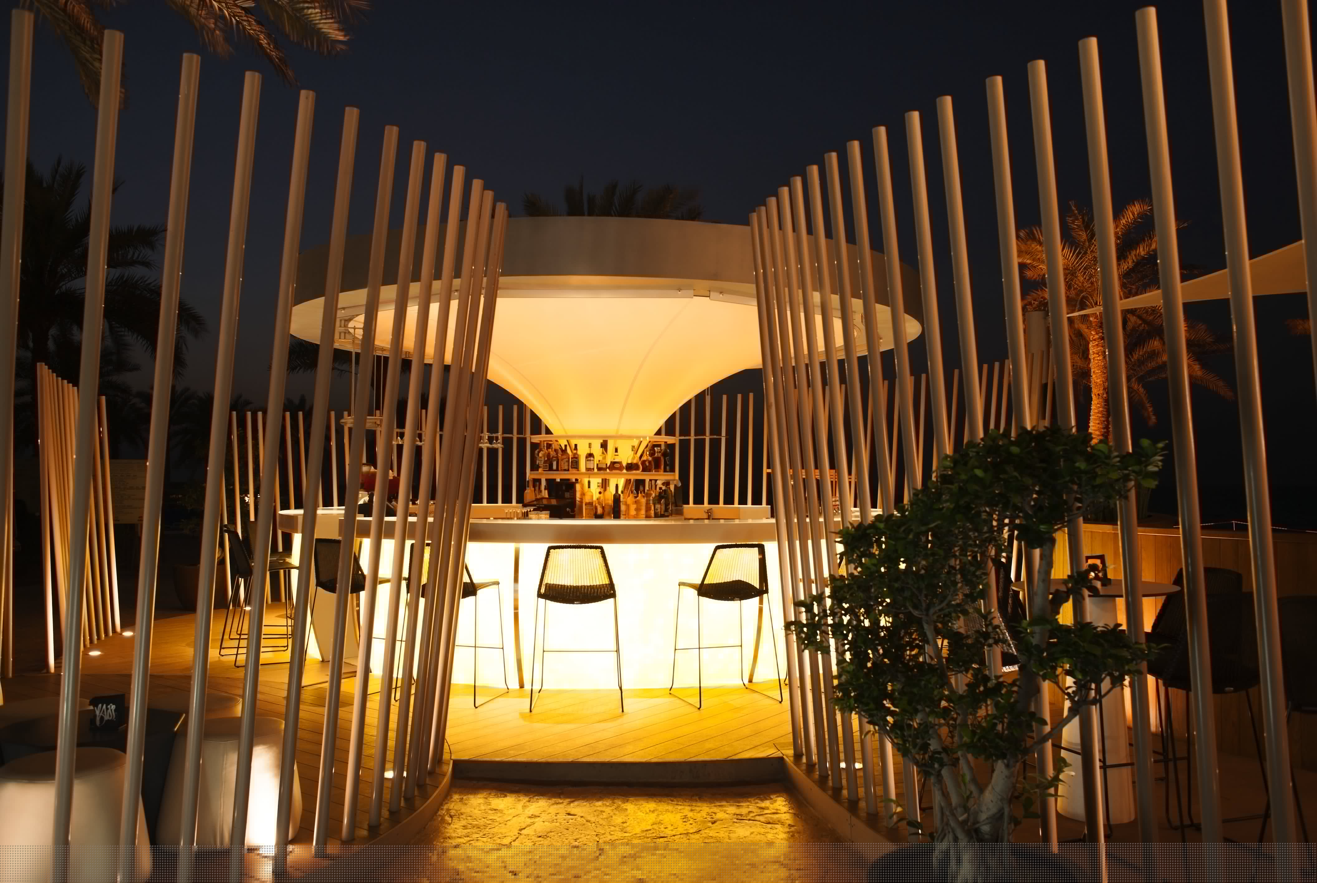 Bliss Beach Lounge