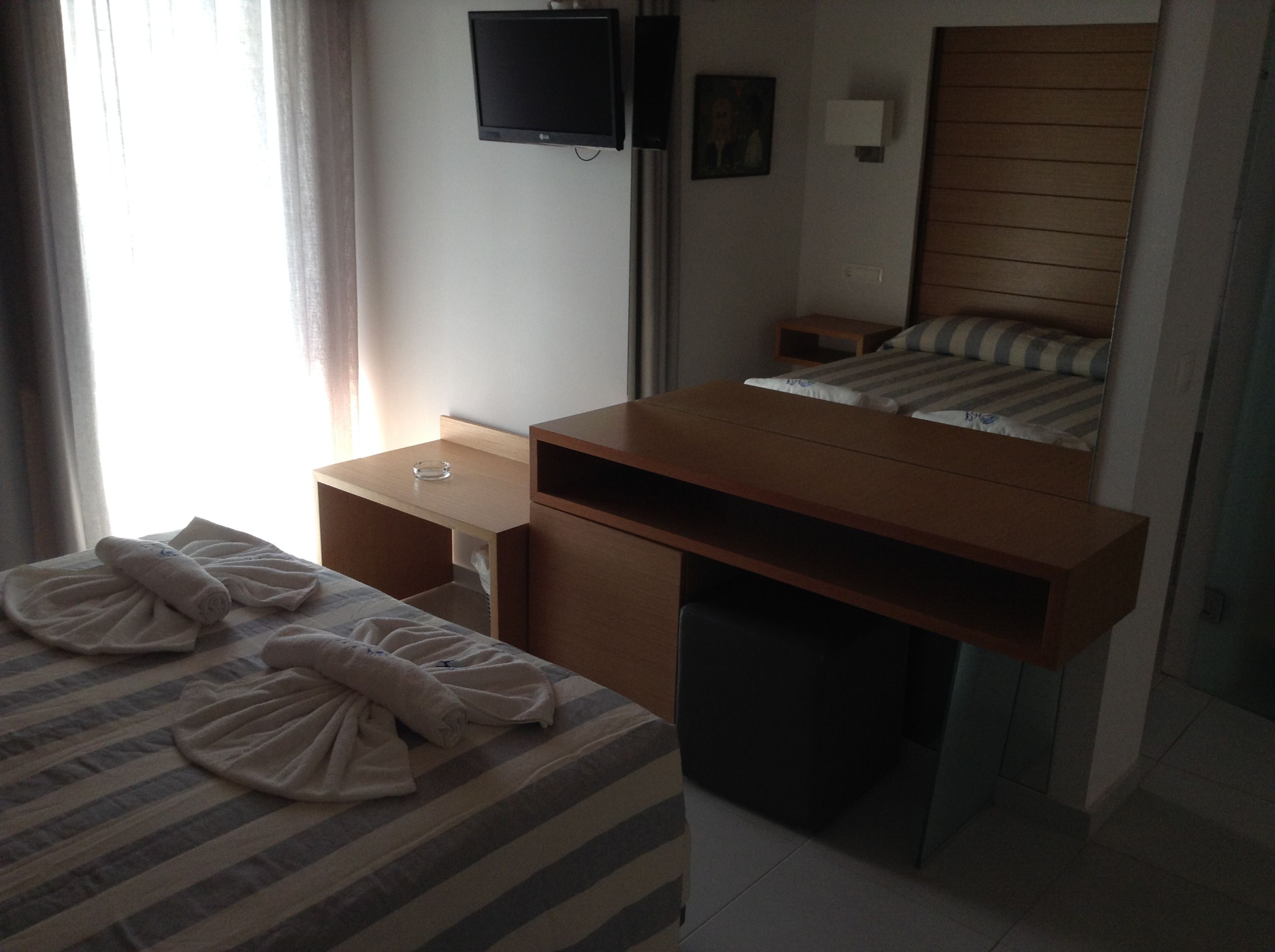FAMILY 2 ROOMS 
