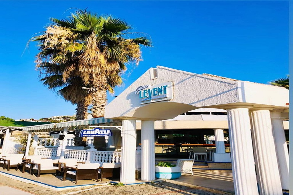 SNACK BAR