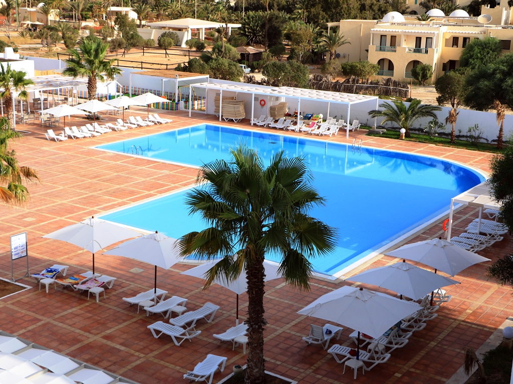 Piscina deschisă