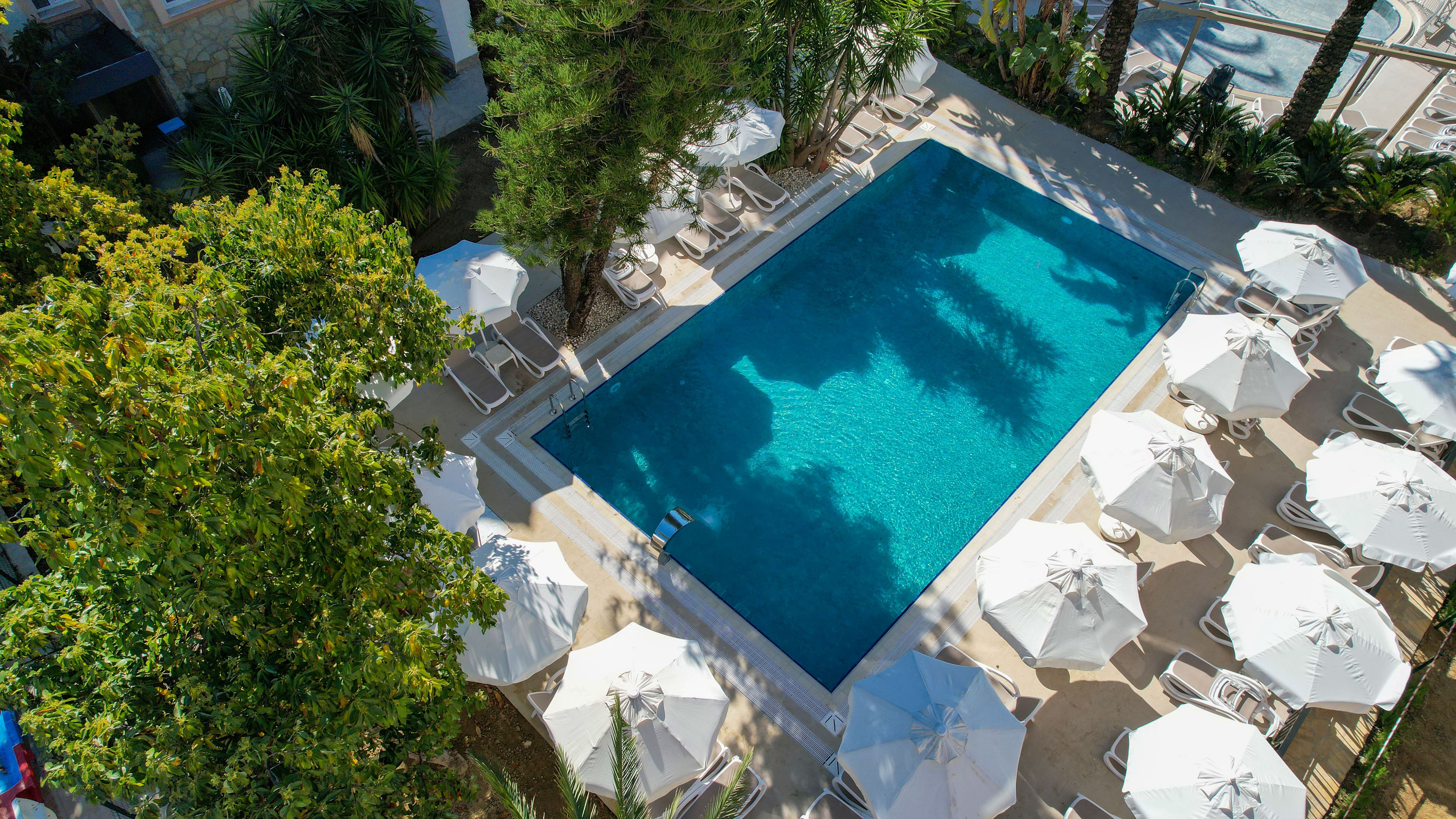 Piscina deschisă